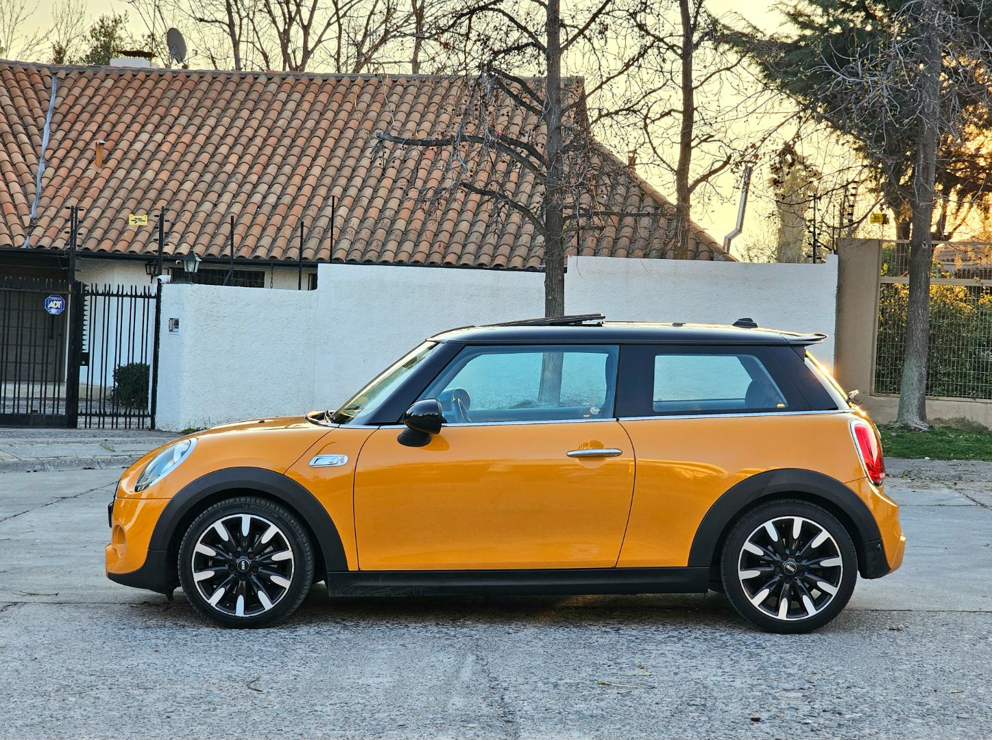 MINI COOPER S 2.0 HB F56 - Imagen 10