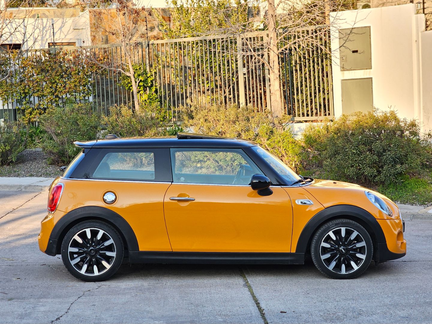 MINI COOPER S 2.0 HB F56 - Imagen 11
