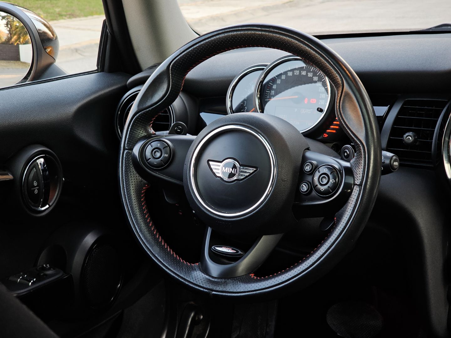 MINI COOPER S 2.0 HB F56 - Imagen 20