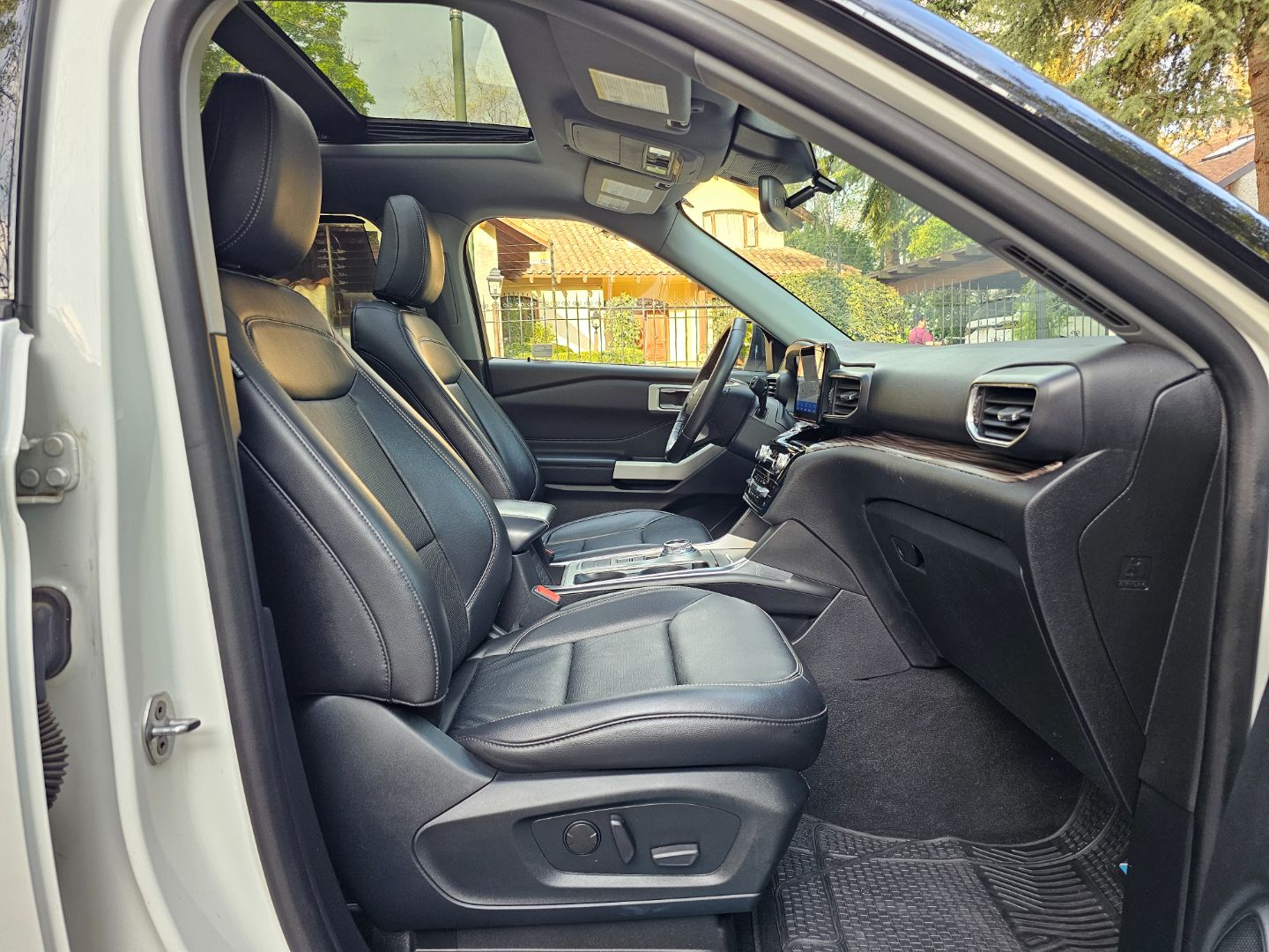 FORD EXPLORER LIMITED 2.3 ECOBOOST - Imagen 28