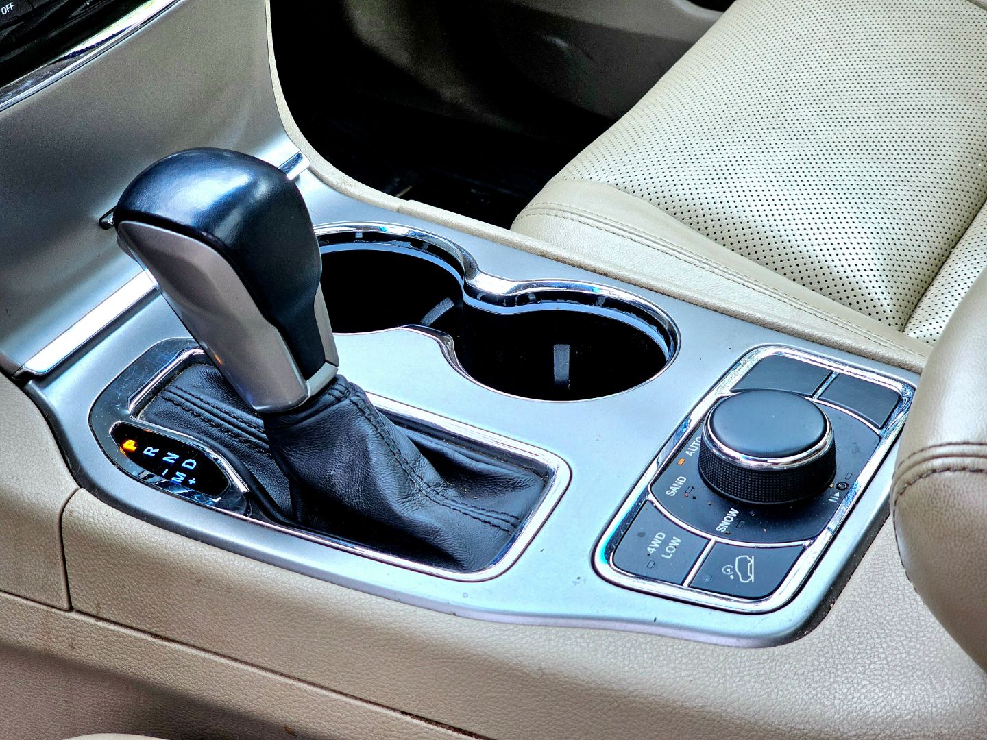 JEEP GRAND CHEROKEE LIMITED 3.6L 4x4 - Imagen 18