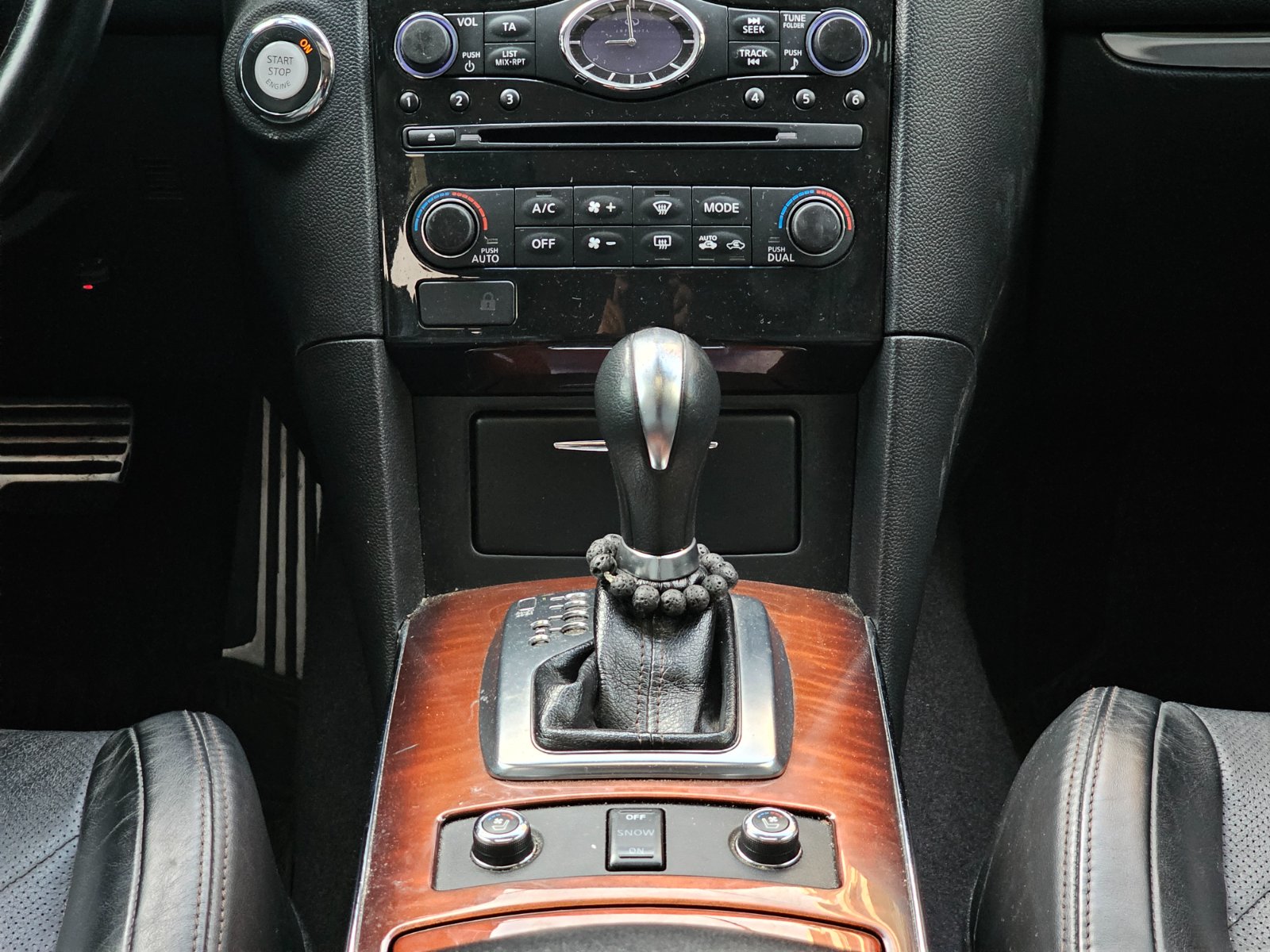 INFINITI QX70 3.7L AUT 4WD - Imagen 14