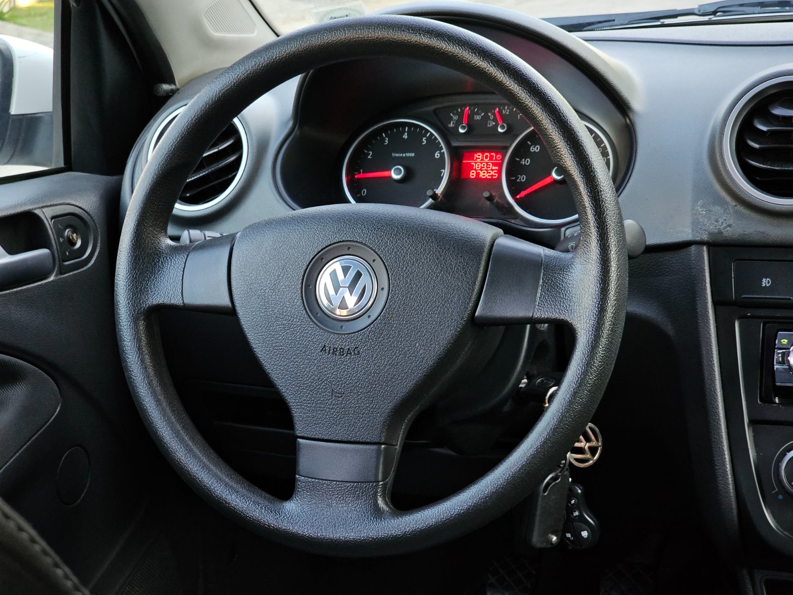 VOLKSWAGEN GOL 1.6 GTS - Imagen 20