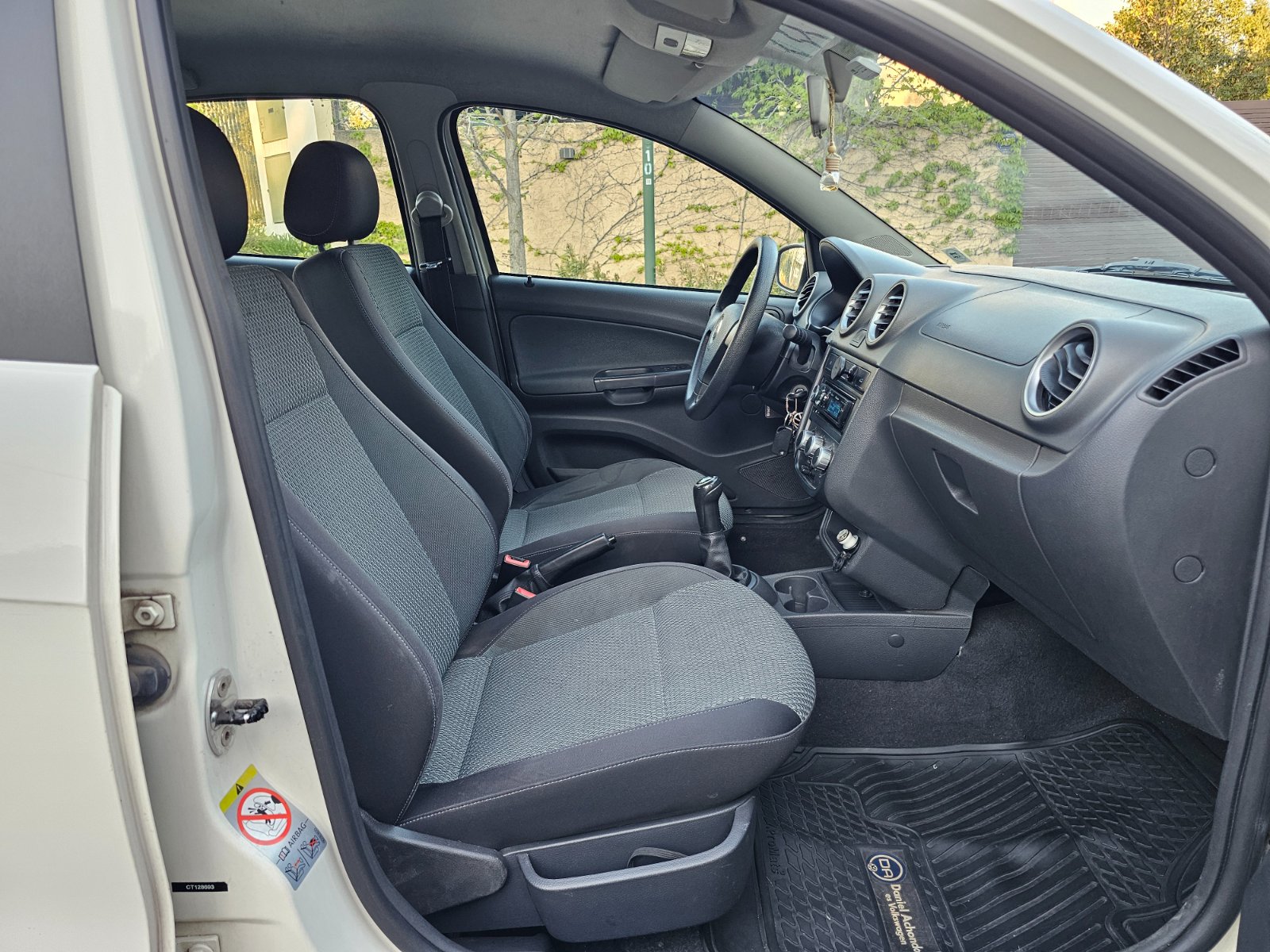 VOLKSWAGEN GOL 1.6 GTS - Imagen 22