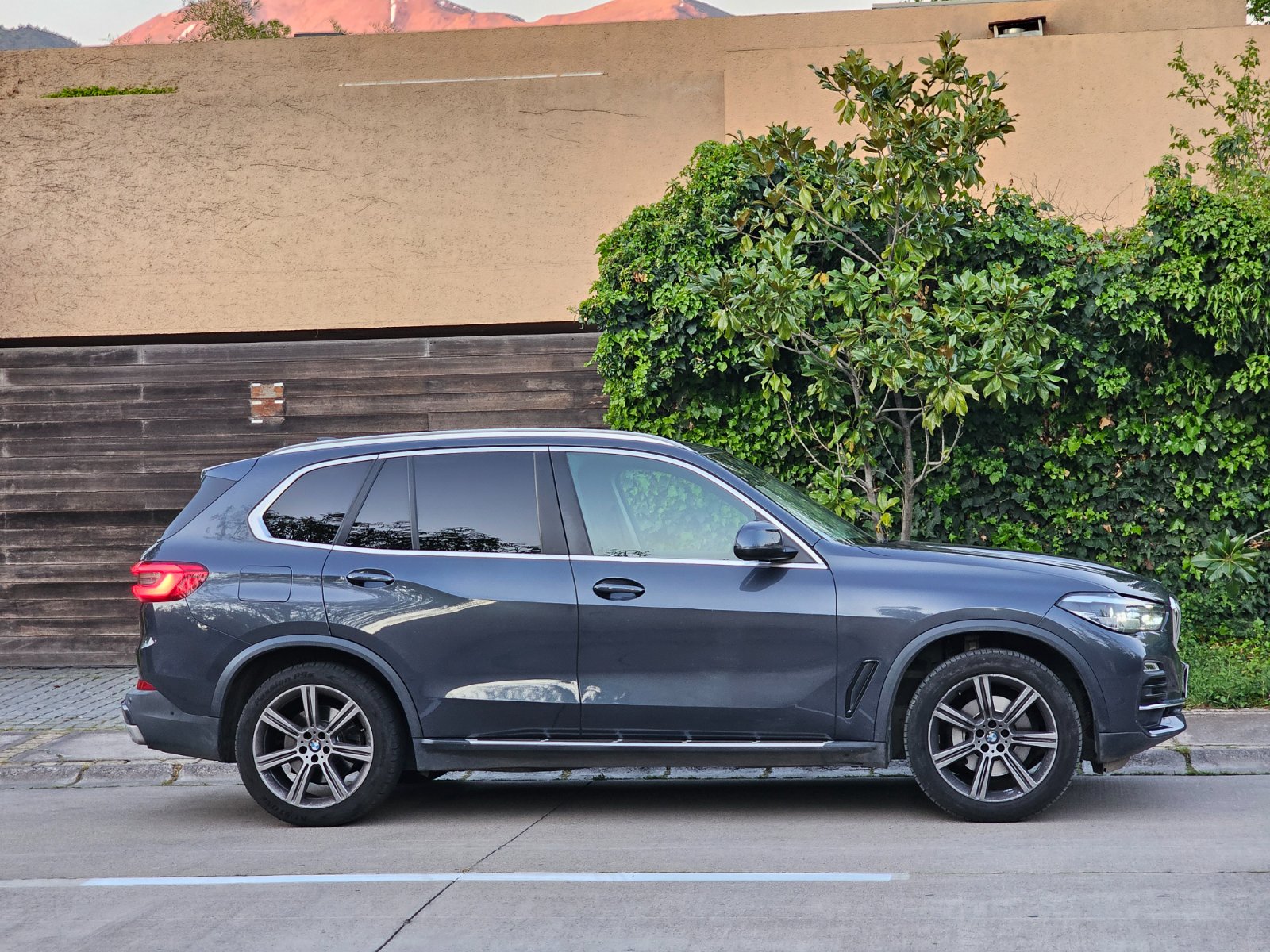 BMW X5 XDRIVE40I A EXECTIVE - Imagen 8