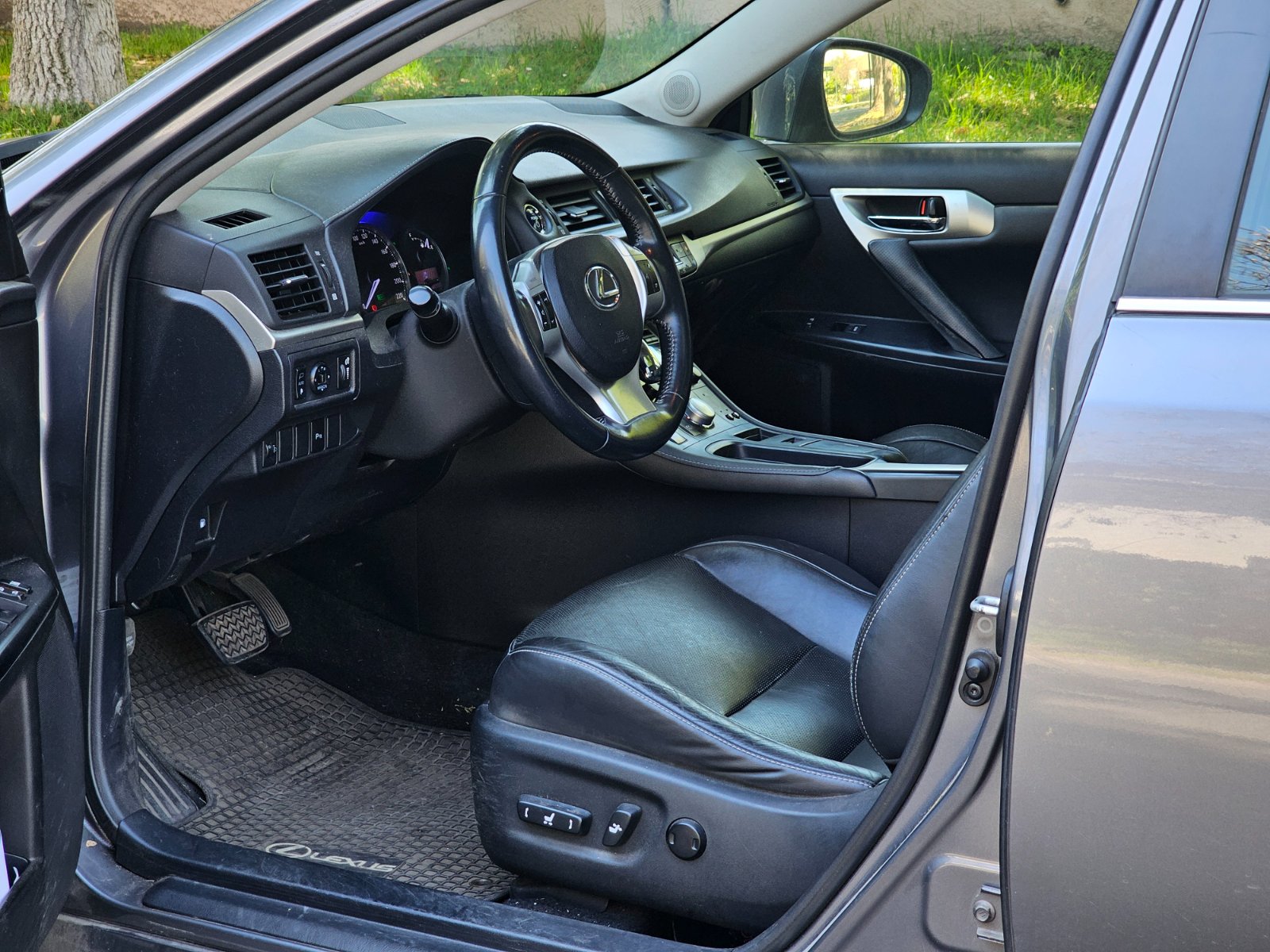 LEXUS CT200 1.8 HÍDRIDO - Imagen 10