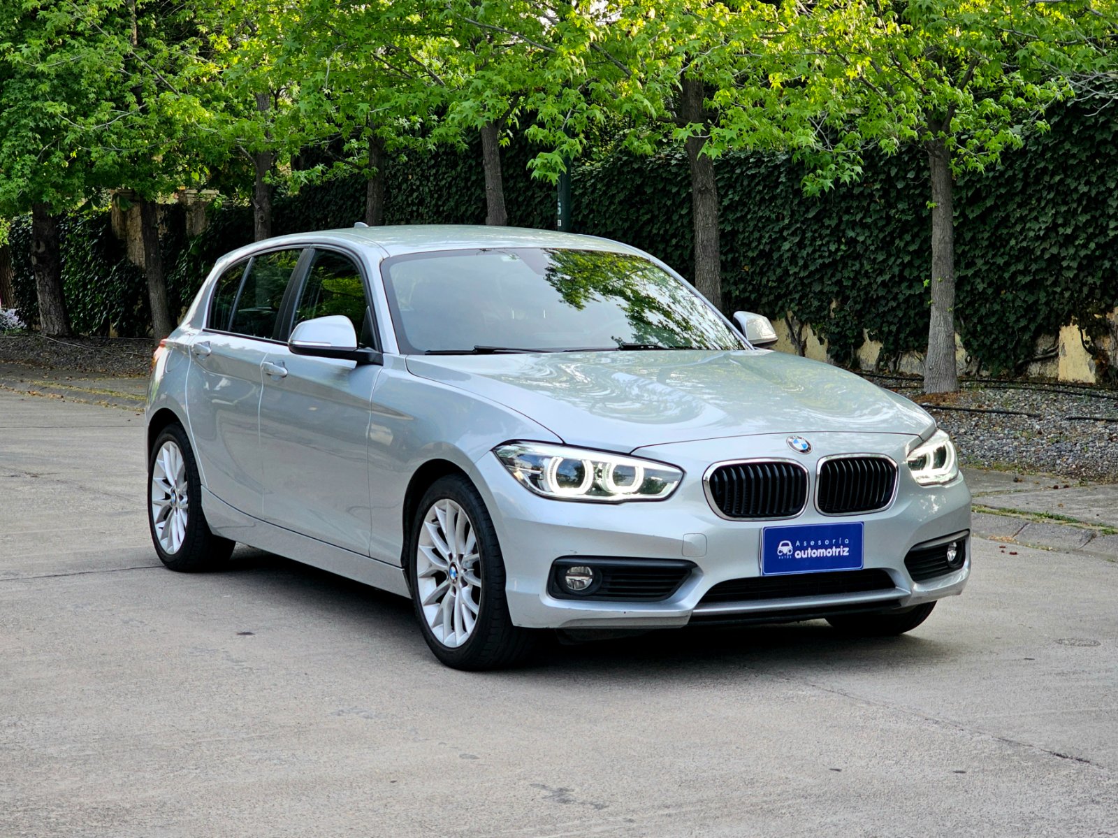 BMW 118 MILLENNIAL 1.5 TWINPOWER 5P AUT - Imagen 1