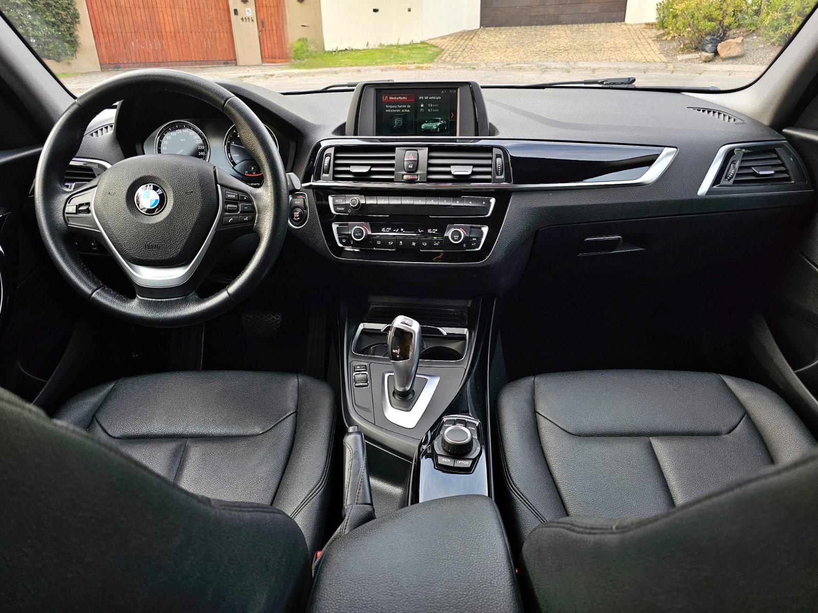 BMW 118 MILLENNIAL 1.5 TWINPOWER 5P AUT - Imagen 10