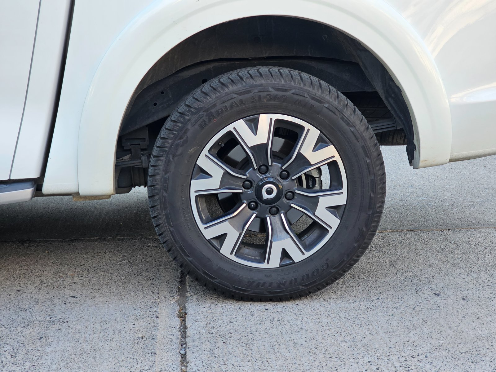 GREAT WALL POER PLUS 2.0 TD AUT ÉLITE 4WD - Imagen 9