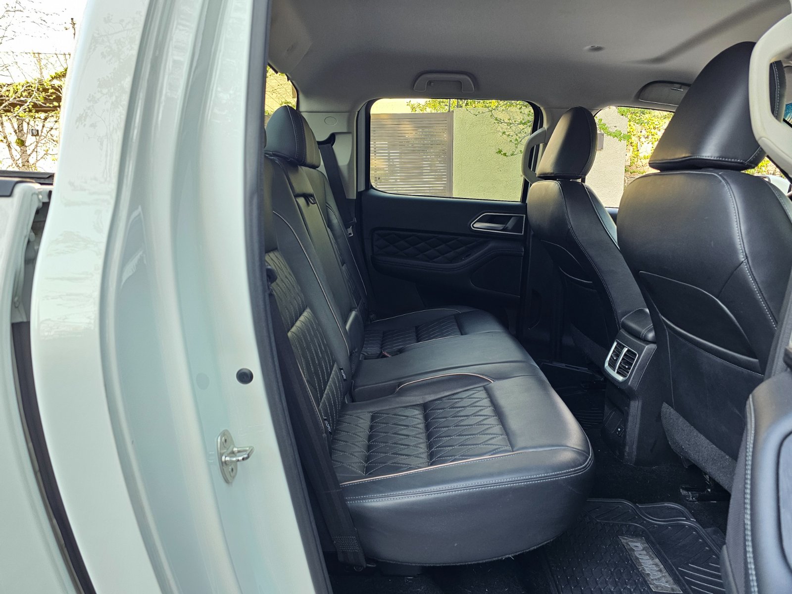 GREAT WALL POER PLUS 2.0 TD AUT ÉLITE 4WD - Imagen 24