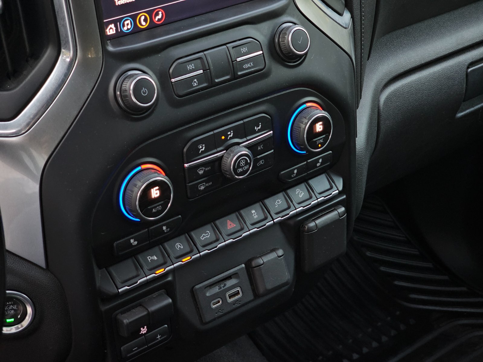 CHEVROLET SILVERADO LT 5.3 AUT Z71 - Imagen 16