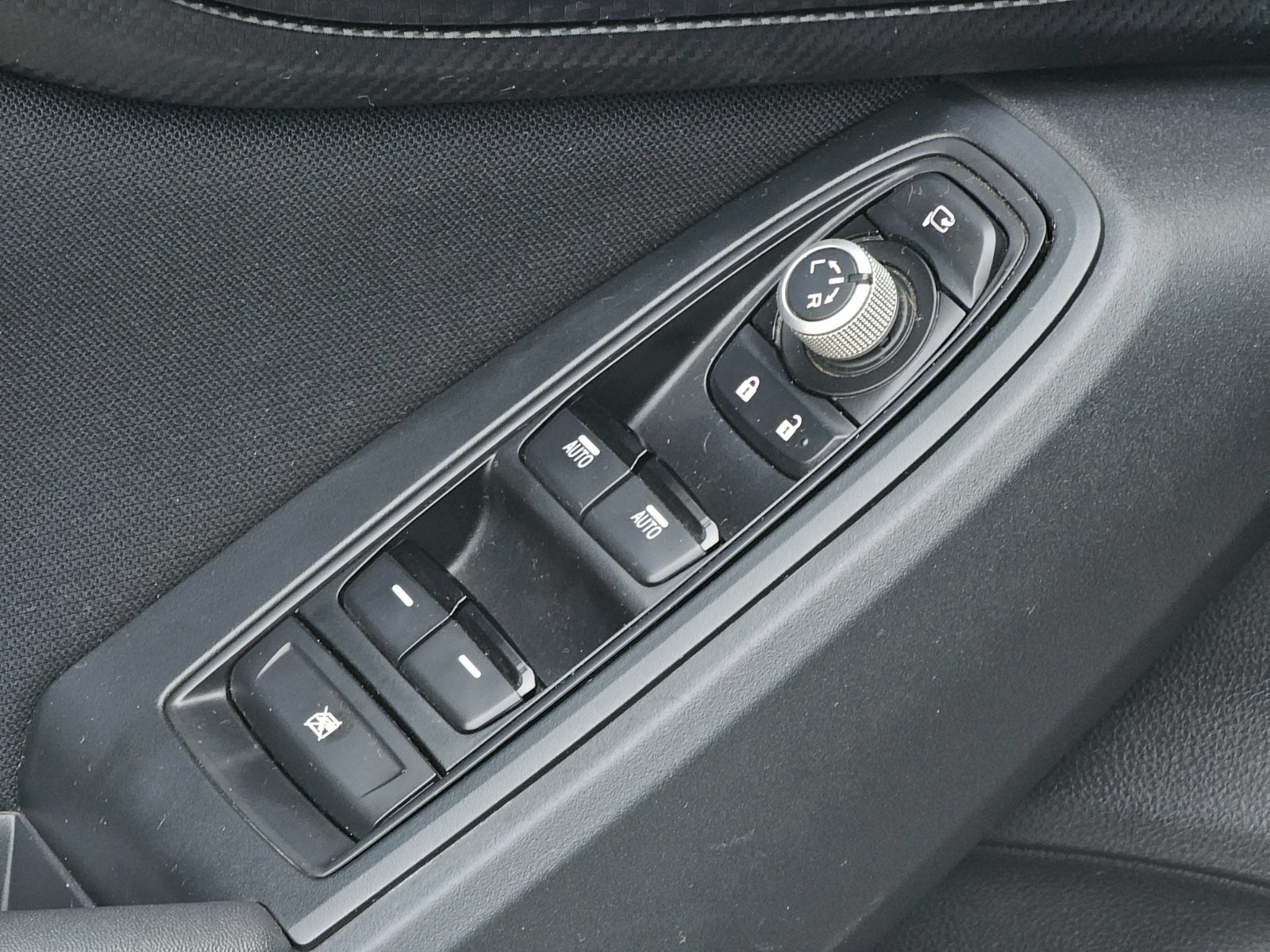 SUBARU IMPREZA 2.0 CVT 4WD - Imagen 19