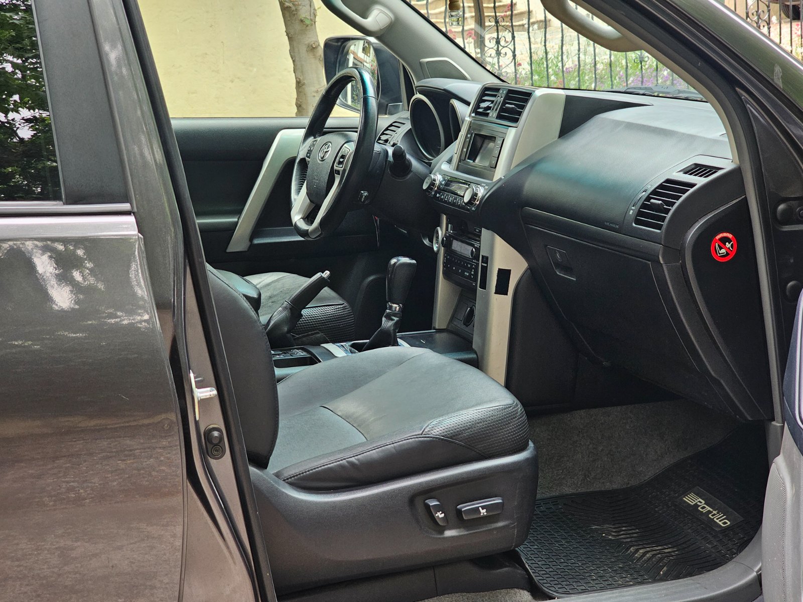 TOYOTA LAND CRUISER PRADO 4.0 VX LIMITED 4X4 - Imagen 18