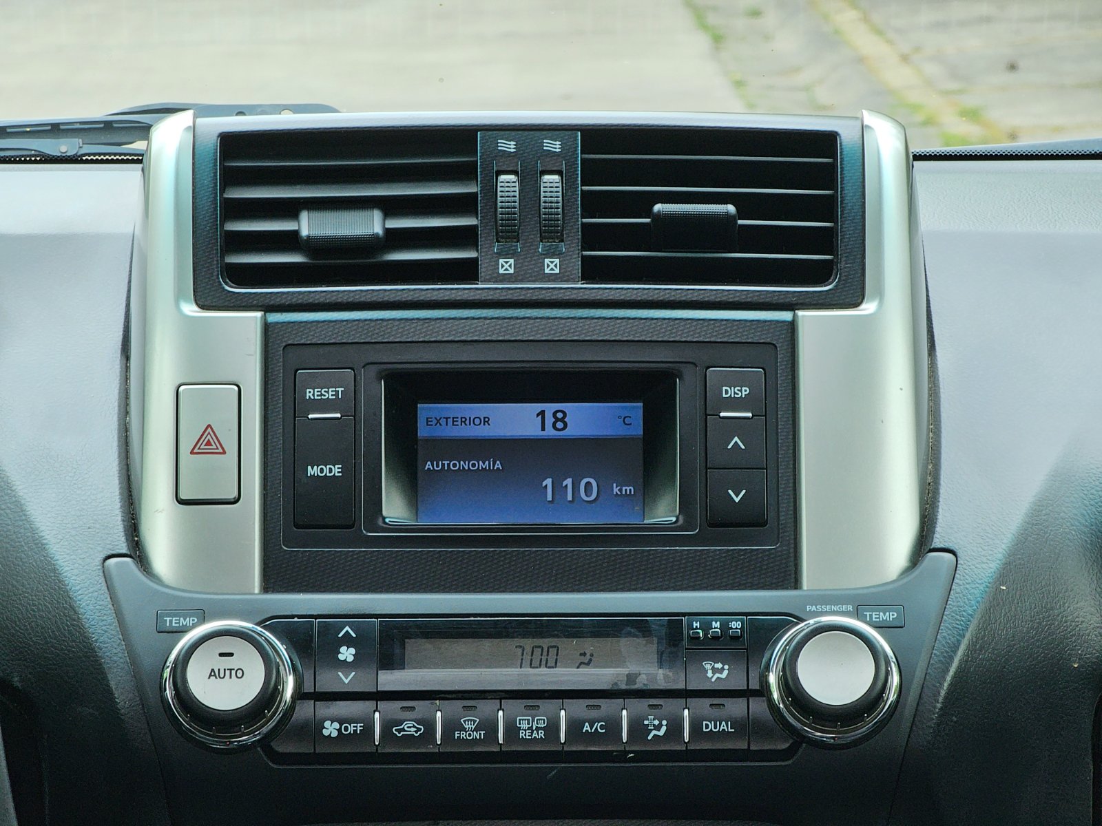 TOYOTA LAND CRUISER PRADO 4.0 VX LIMITED 4X4 - Imagen 21