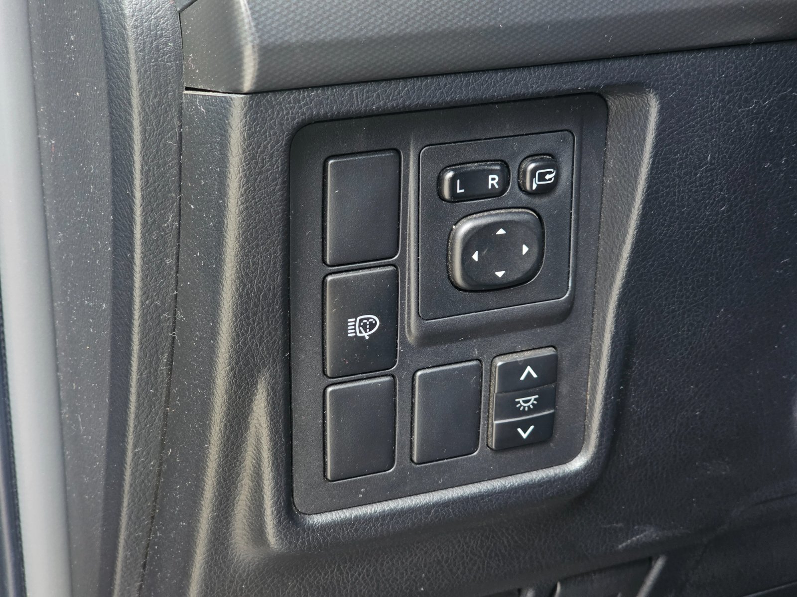 TOYOTA LAND CRUISER PRADO 4.0 VX LIMITED 4X4 - Imagen 23