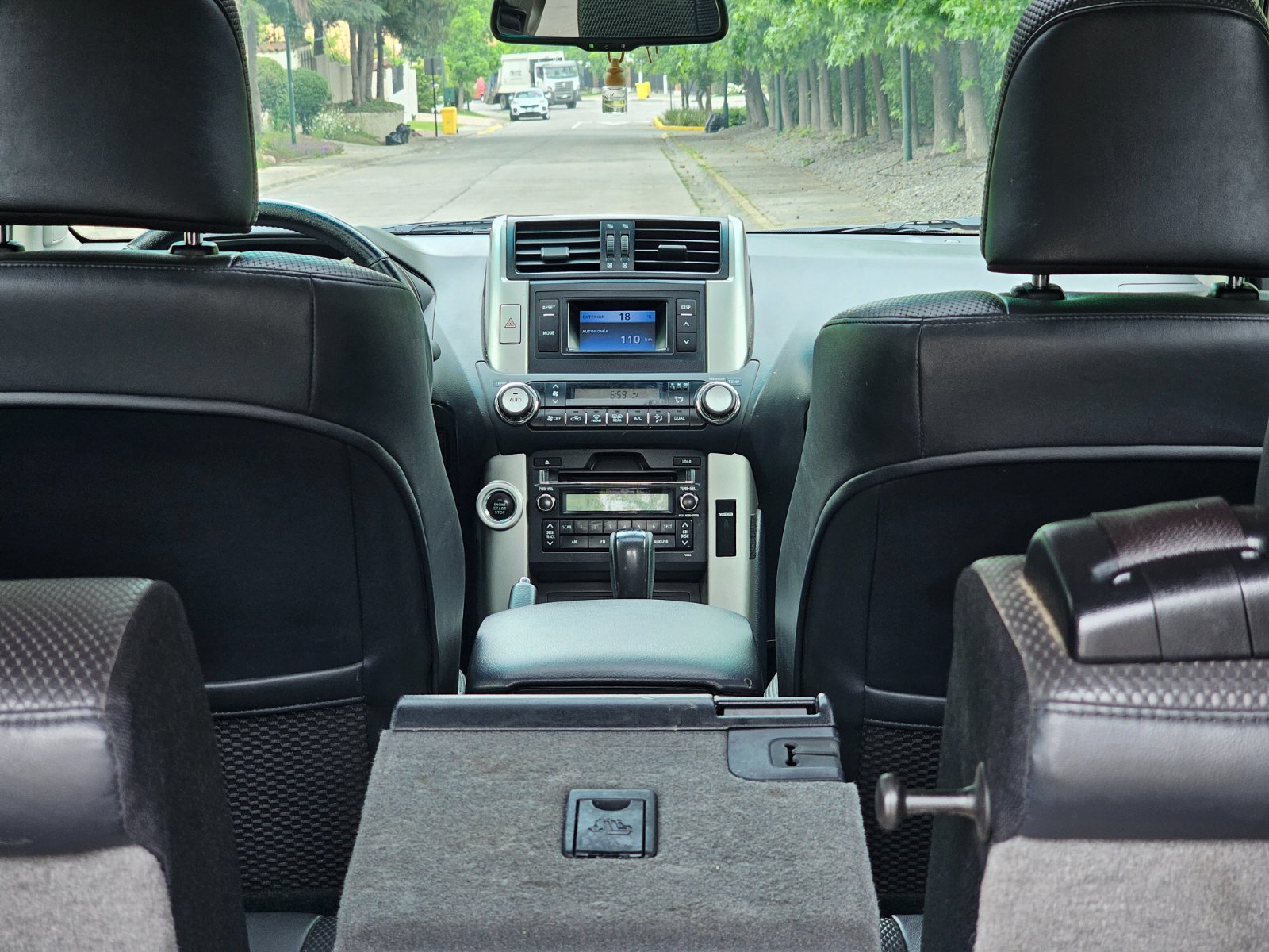 TOYOTA LAND CRUISER PRADO 4.0 VX LIMITED 4X4 - Imagen 26