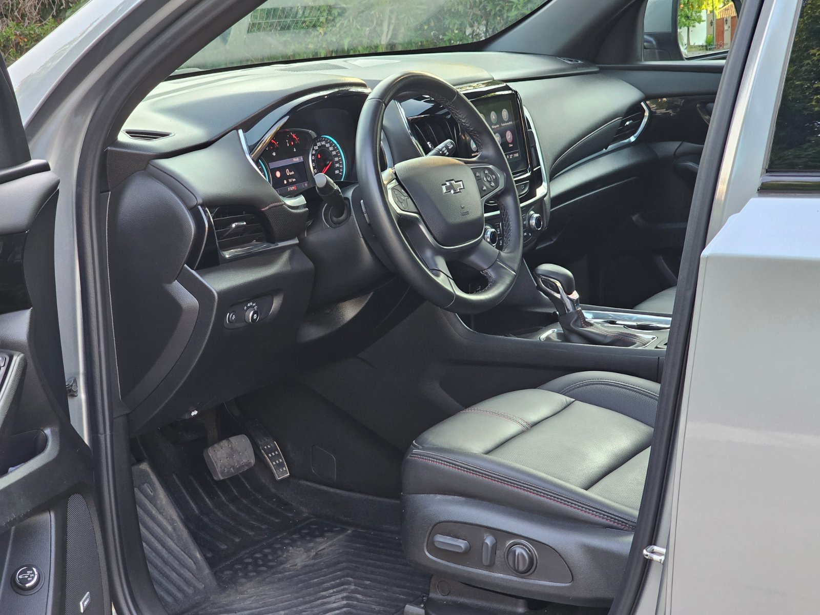 CHEVROLET TRAVERSE 3.6 RS 4x4 - Imagen 14