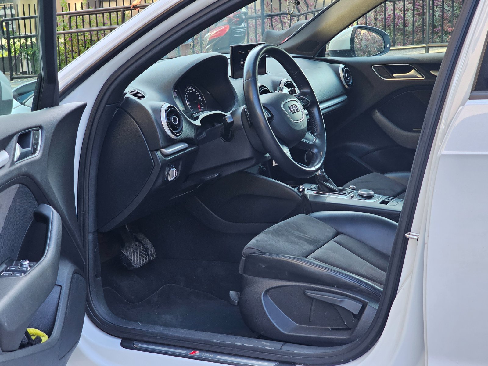 AUDI A3 SPORTBACK SLINE TFSI 1.4T - Imagen 11