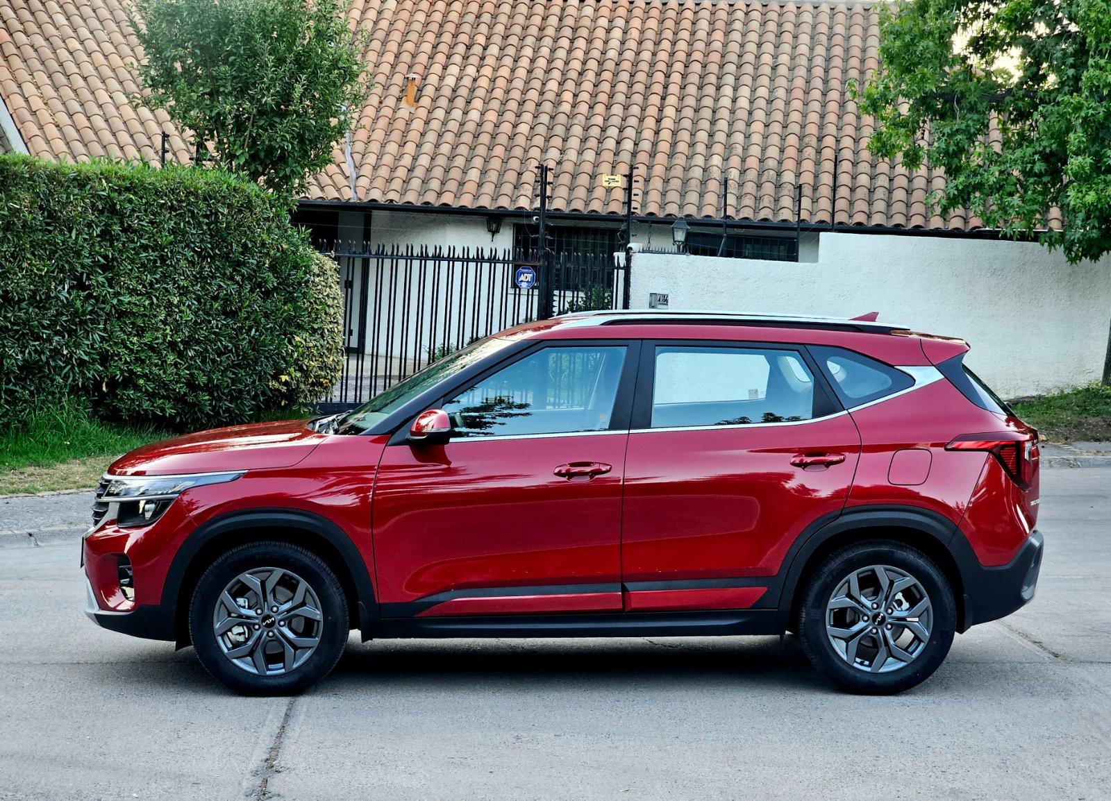 KIA NEW SELTOS EX 1.5 IVT - Imagen 8