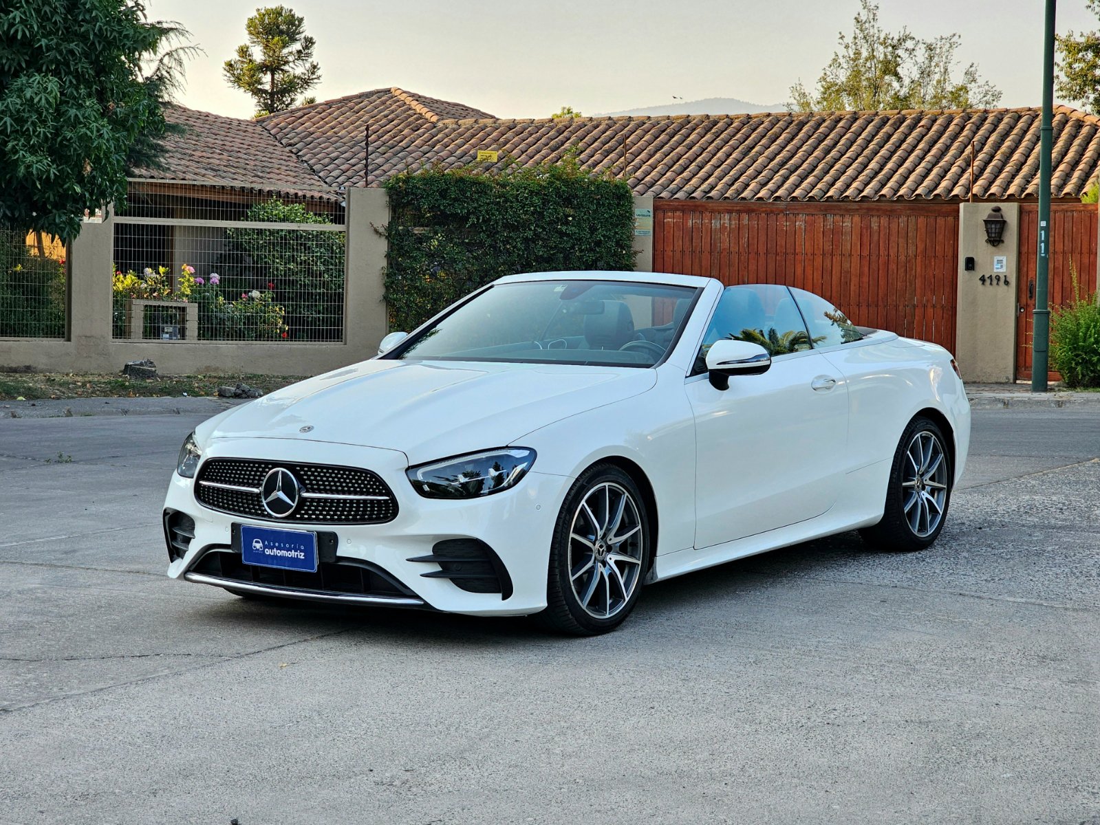 MERCEDES BENZ NEW E200 CABRIO 2.0 PAQUETE DEPORTIVO AMG - Imagen 4