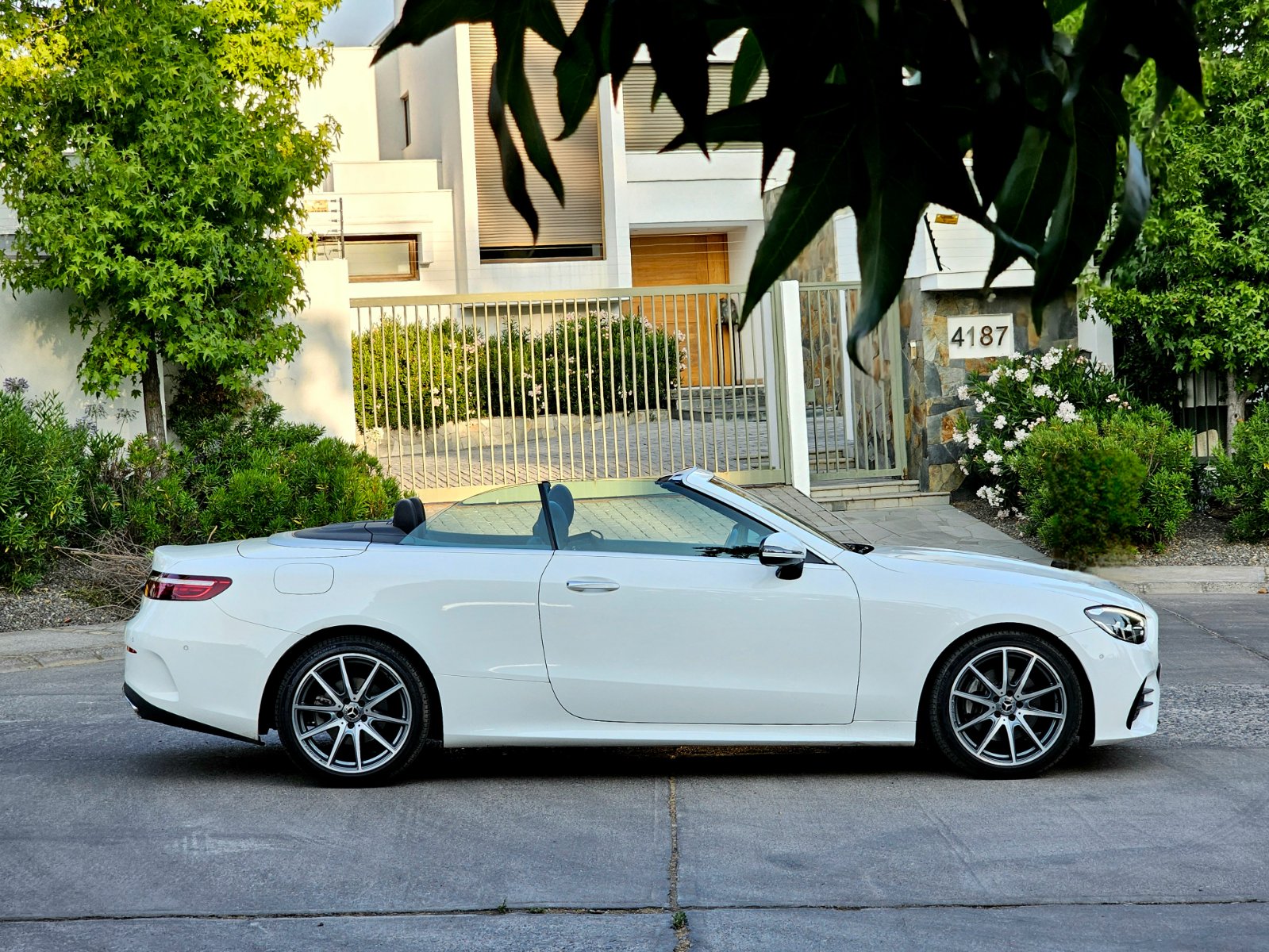 MERCEDES BENZ NEW E200 CABRIO 2.0 PAQUETE DEPORTIVO AMG - Imagen 8