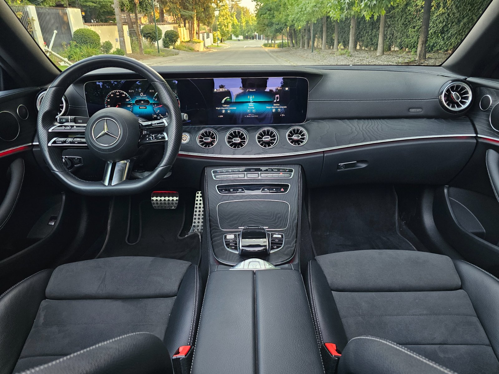 MERCEDES BENZ NEW E200 CABRIO 2.0 PAQUETE DEPORTIVO AMG - Imagen 13