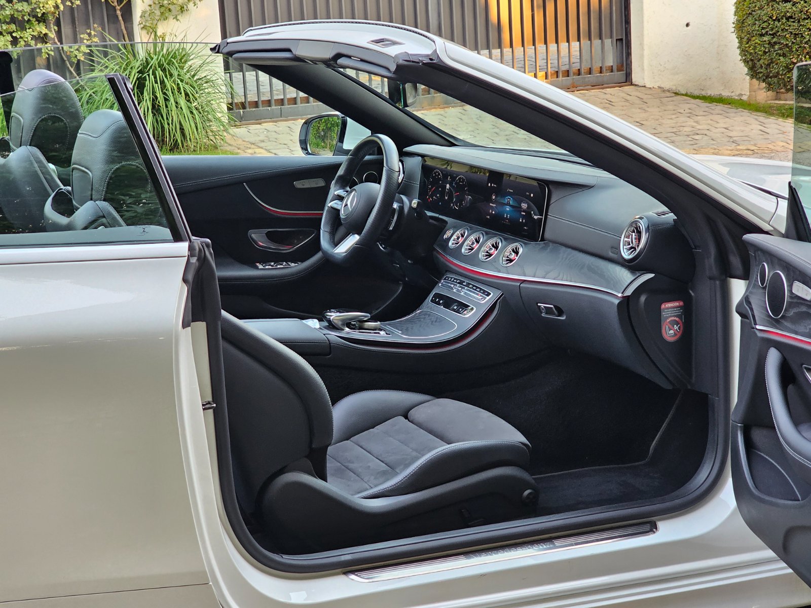 MERCEDES BENZ NEW E200 CABRIO 2.0 PAQUETE DEPORTIVO AMG  - Imagen 14