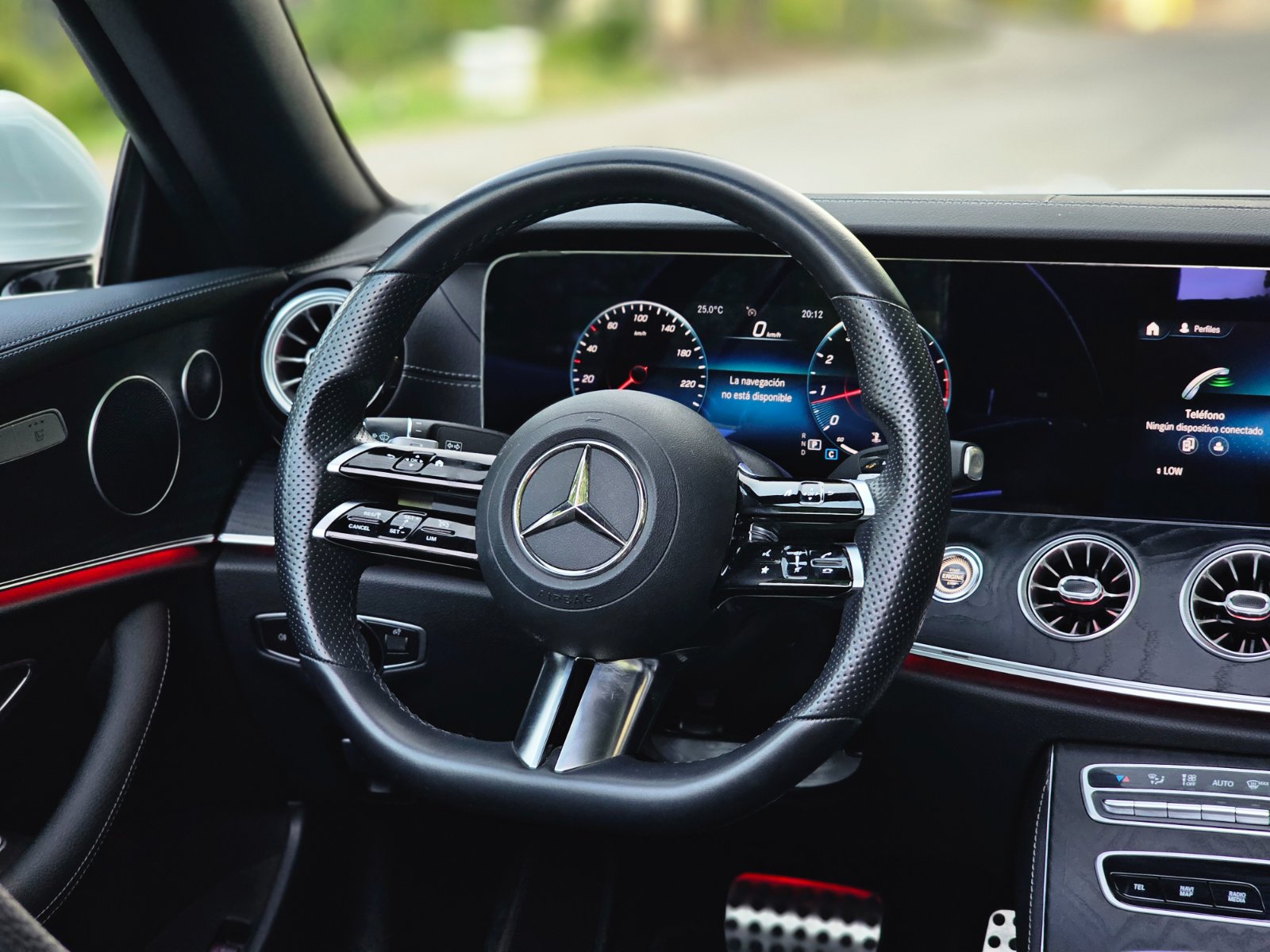 MERCEDES BENZ NEW E200 CABRIO 2.0 PAQUETE DEPORTIVO AMG  - Imagen 15