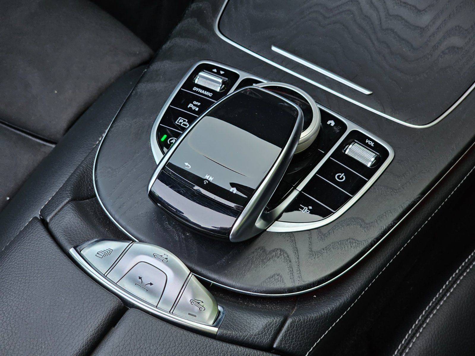 MERCEDES BENZ NEW E200 CABRIO 2.0 PAQUETE DEPORTIVO AMG - Imagen 19