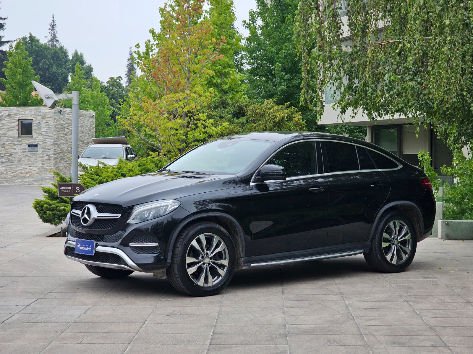 MERCEDES BENZ GLE COUPE 350 DIÉSEL 4MATIC     DATOS PRINCIPALES  - AÑO 2016 - 148.9 - Imagen 7