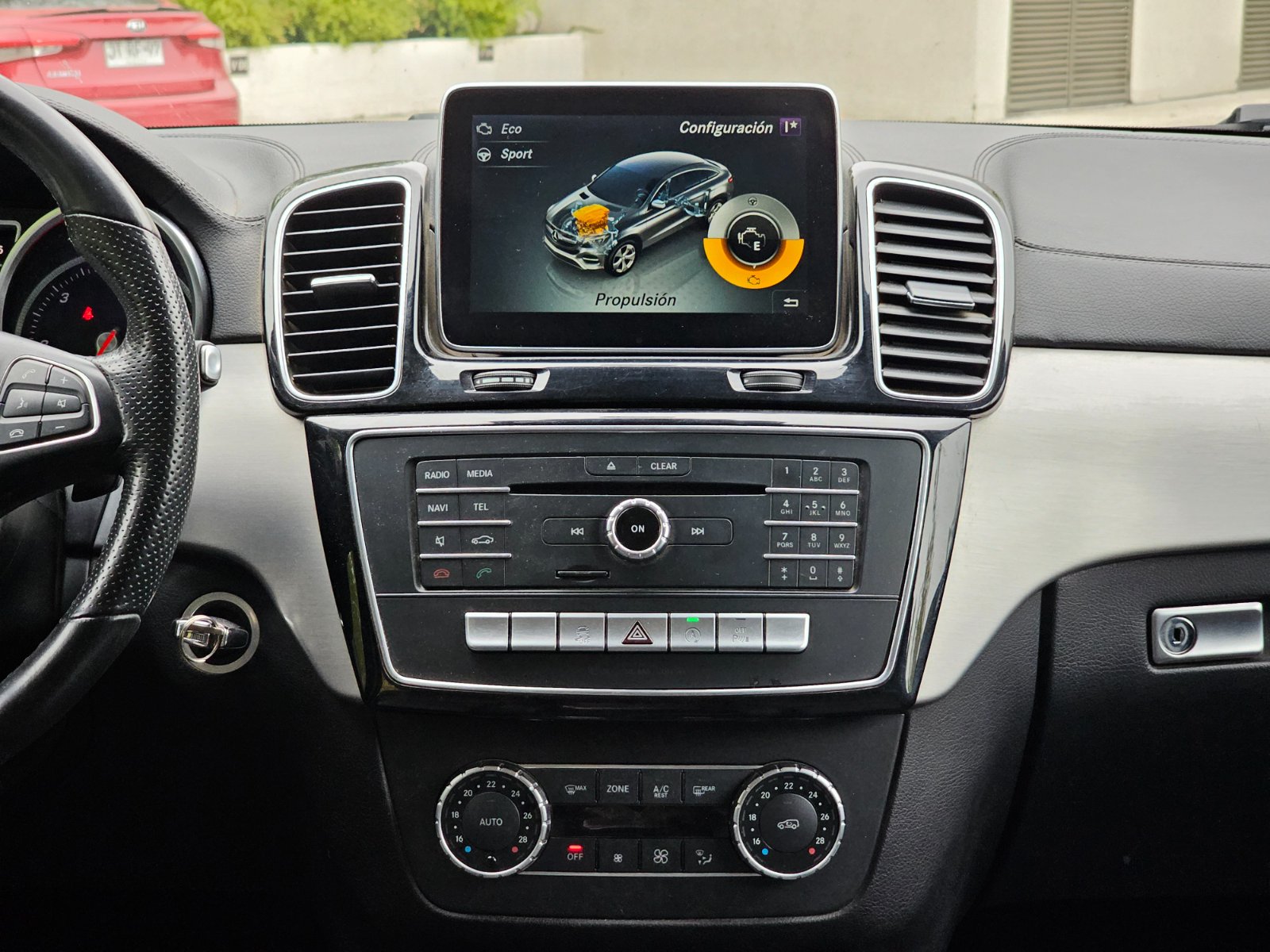 MERCEDES BENZ GLE COUPE 350 DIÉSEL 4MATIC     DATOS PRINCIPALES  - AÑO 2016 - 148.9 - Imagen 14