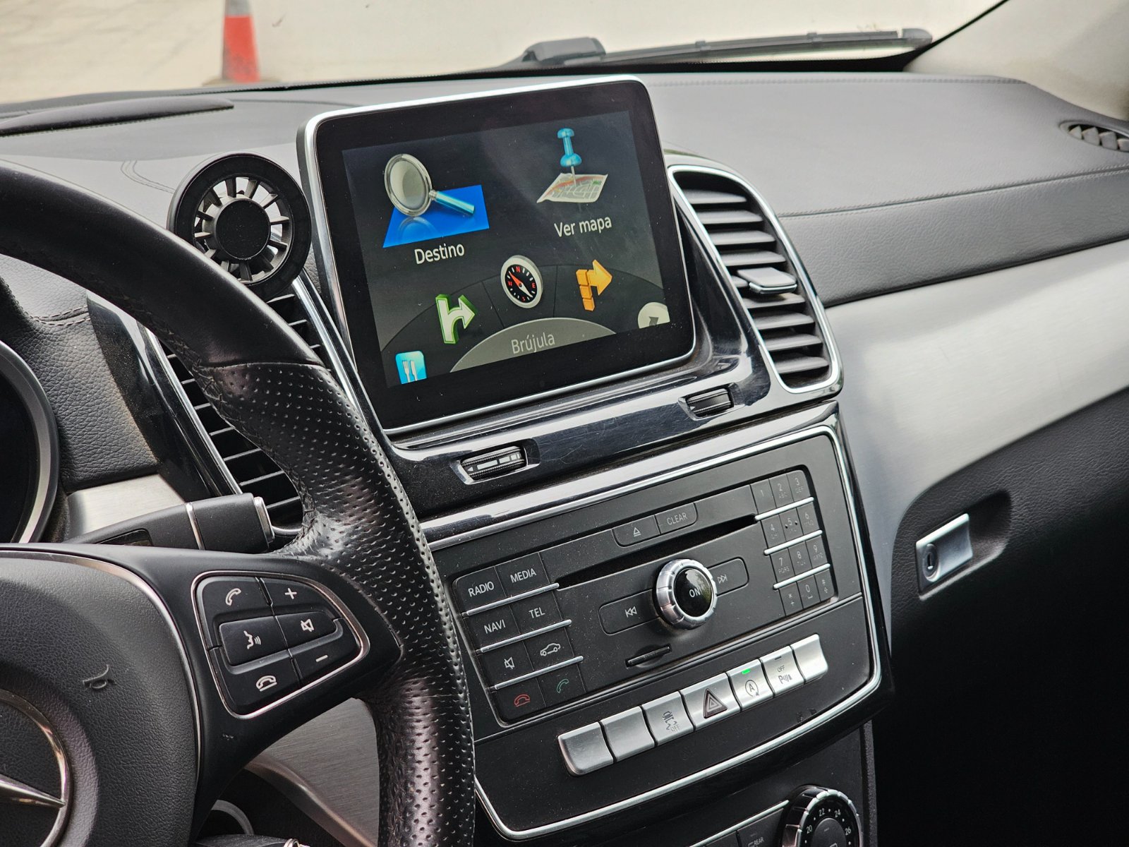 MERCEDES BENZ GLE COUPE 350 DIÉSEL 4MATIC DATOS PRINCIPALES - AÑO 2016 - 148.9 - Imagen 15