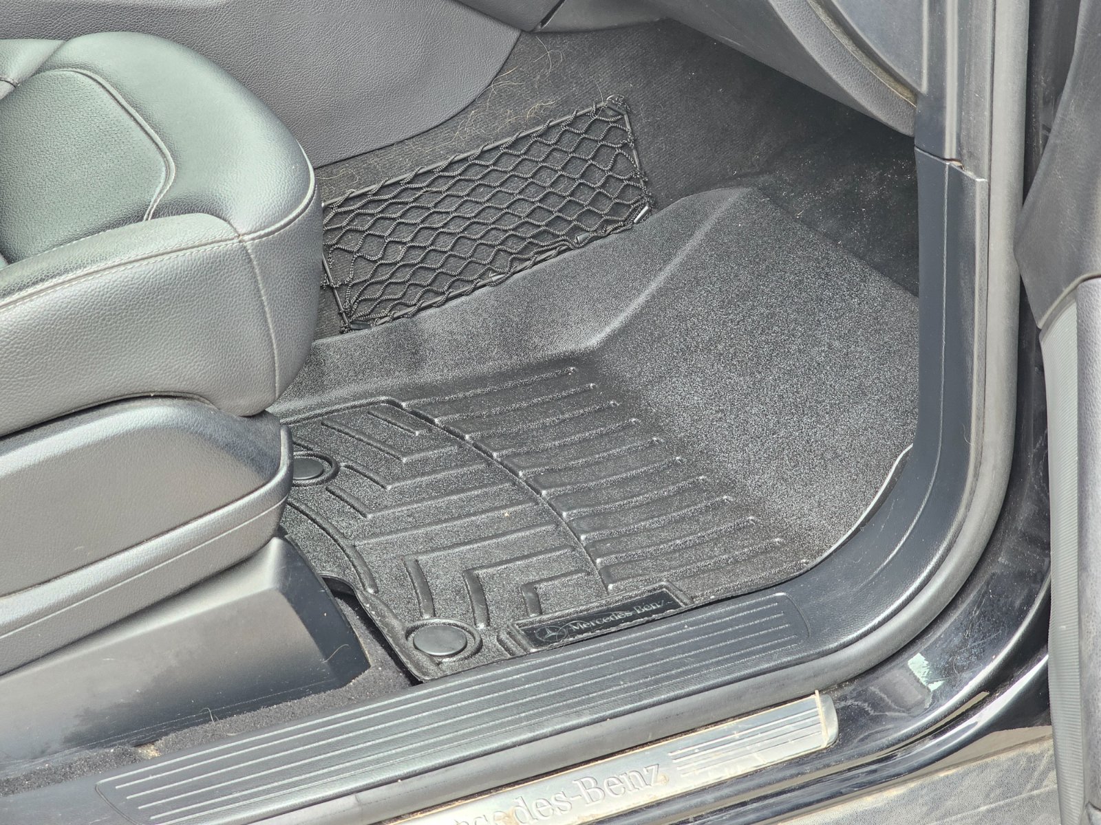 MERCEDES BENZ GLE COUPE 350 DIÉSEL 4MATIC     DATOS PRINCIPALES  - AÑO 2016 - 148.9 - Imagen 28