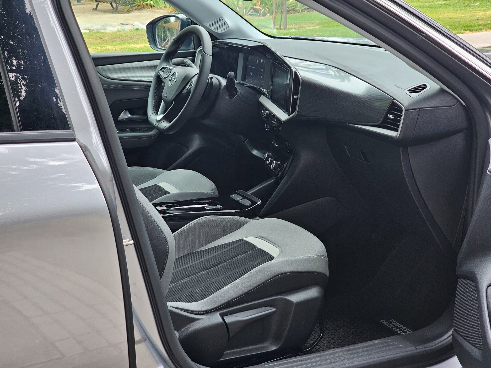 OPEL MOKKA 1.2T AUT8 - Imagen 13