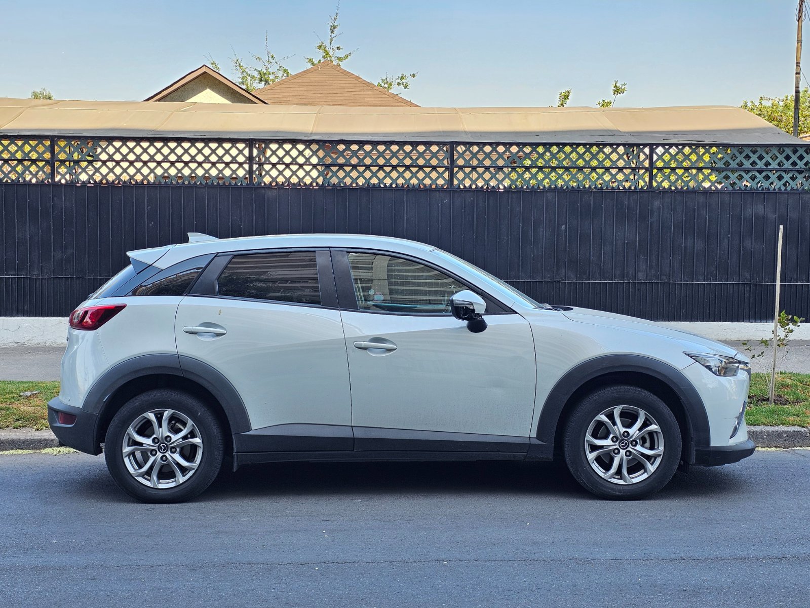 MAZDA CX-3 SKYACTIV 2.0 AUT - Imagen 9