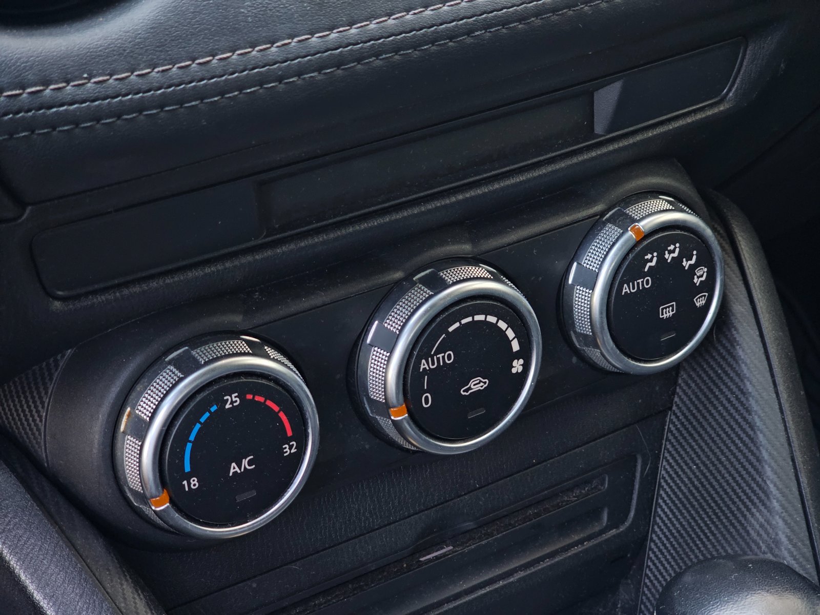 MAZDA CX-3 SKYACTIV 2.0 AUT - Imagen 16