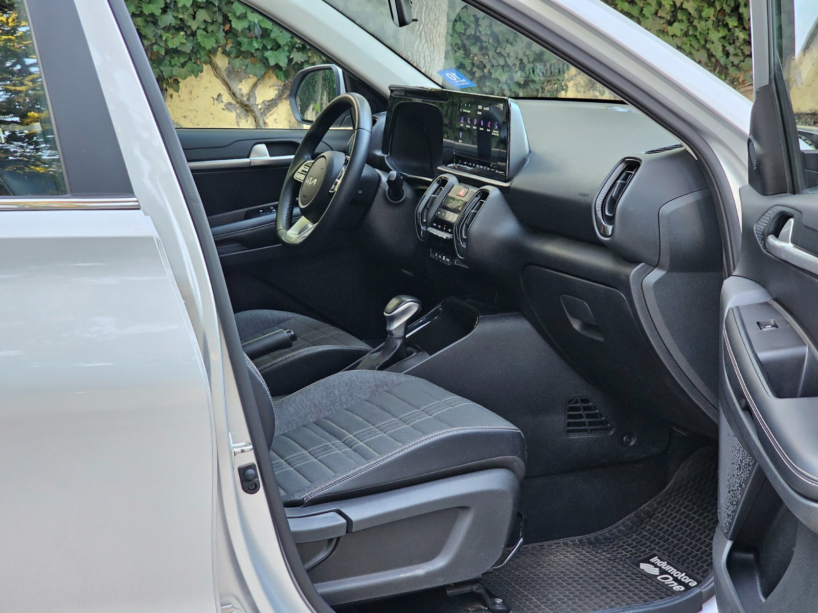 KIA SONET EX IVT 1.5 AUT - Imagen 15