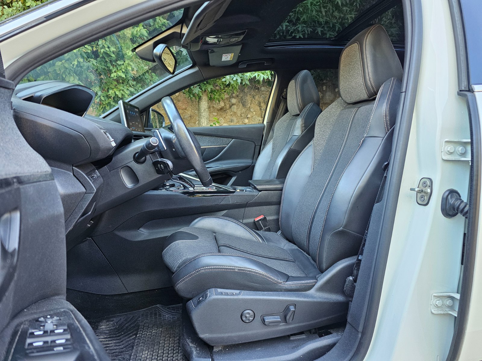 PEUGEOT 3008 GT LINE 1.6 AUT - Imagen 18