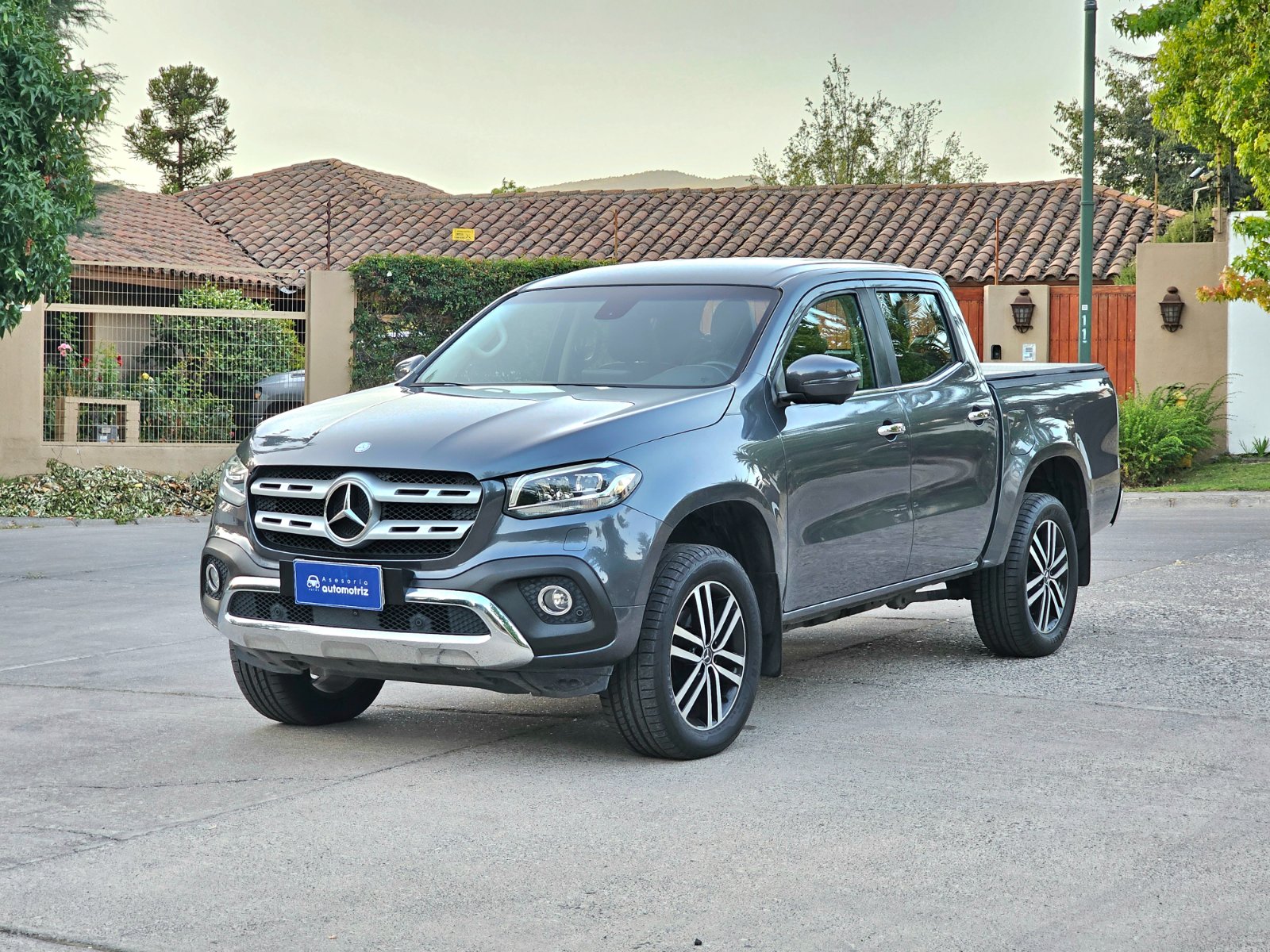 MERCEDES BENZ X 250D 2.3 4MATIC  - Imagen 4