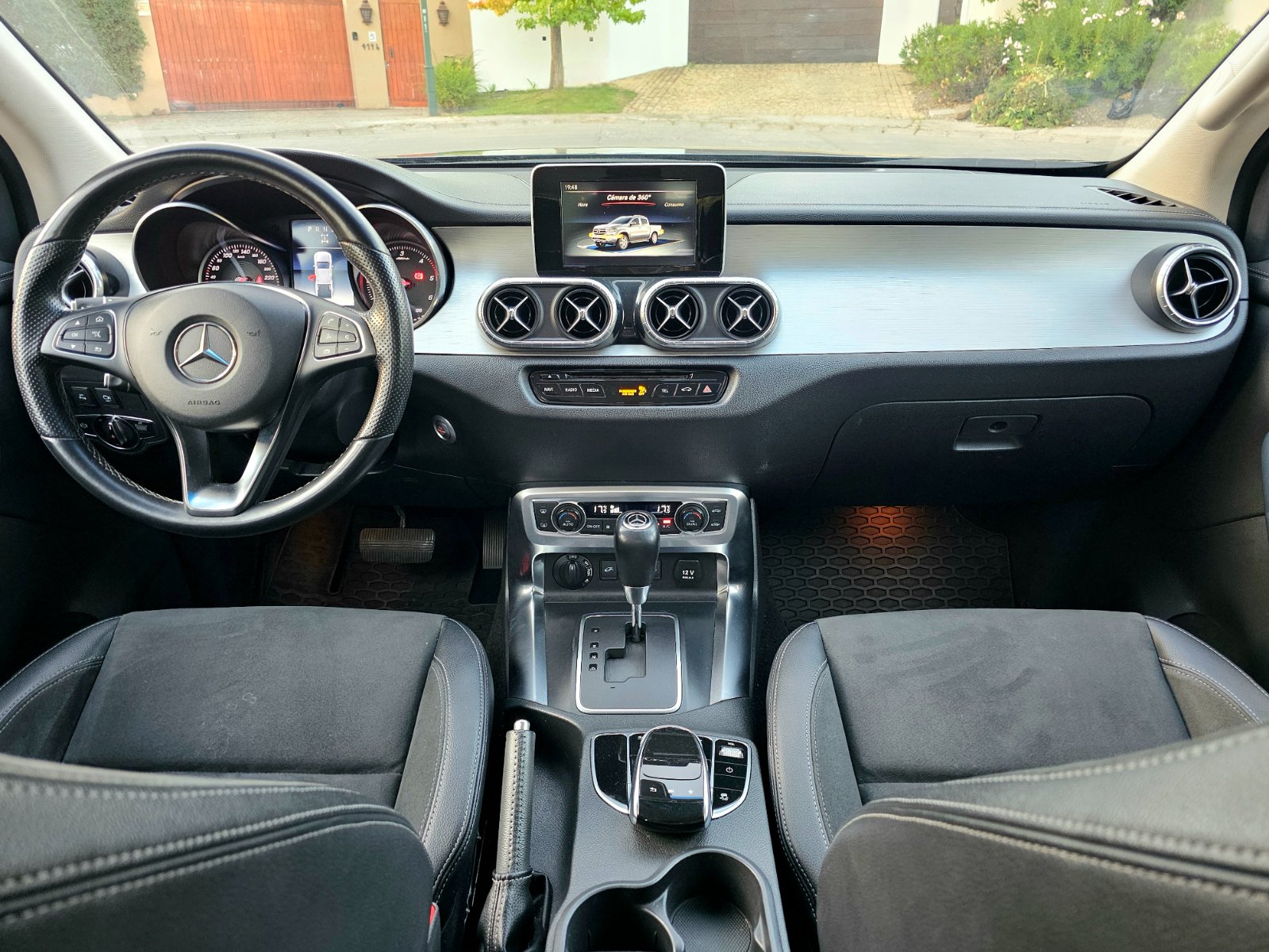 MERCEDES BENZ X 250D 2.3 4MATIC  - Imagen 12