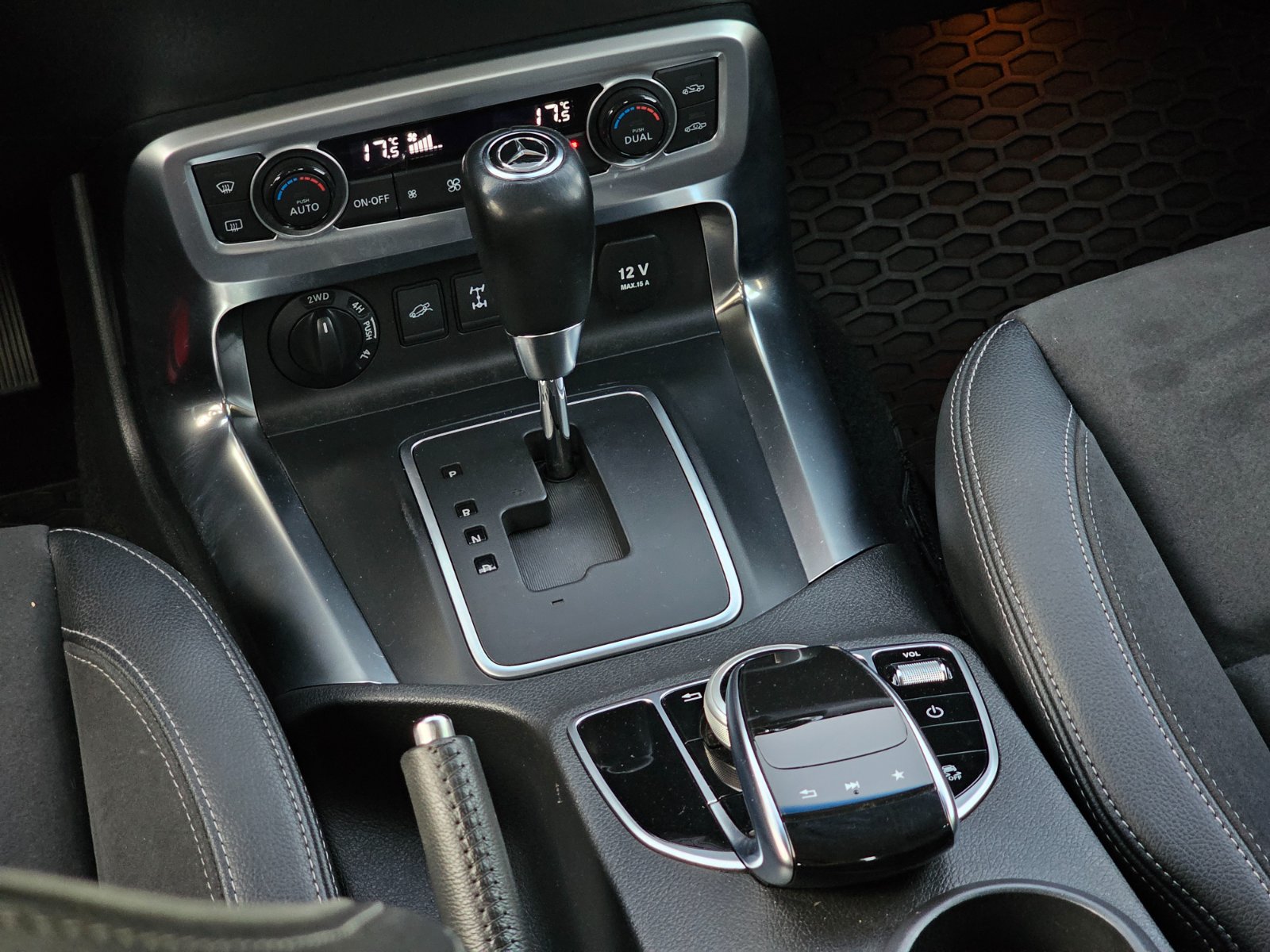 MERCEDES BENZ X 250D 2.3 4MATIC - Imagen 15