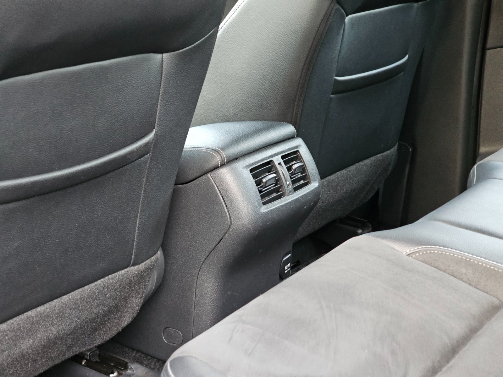 MERCEDES BENZ X 250D 2.3 4MATIC - Imagen 21