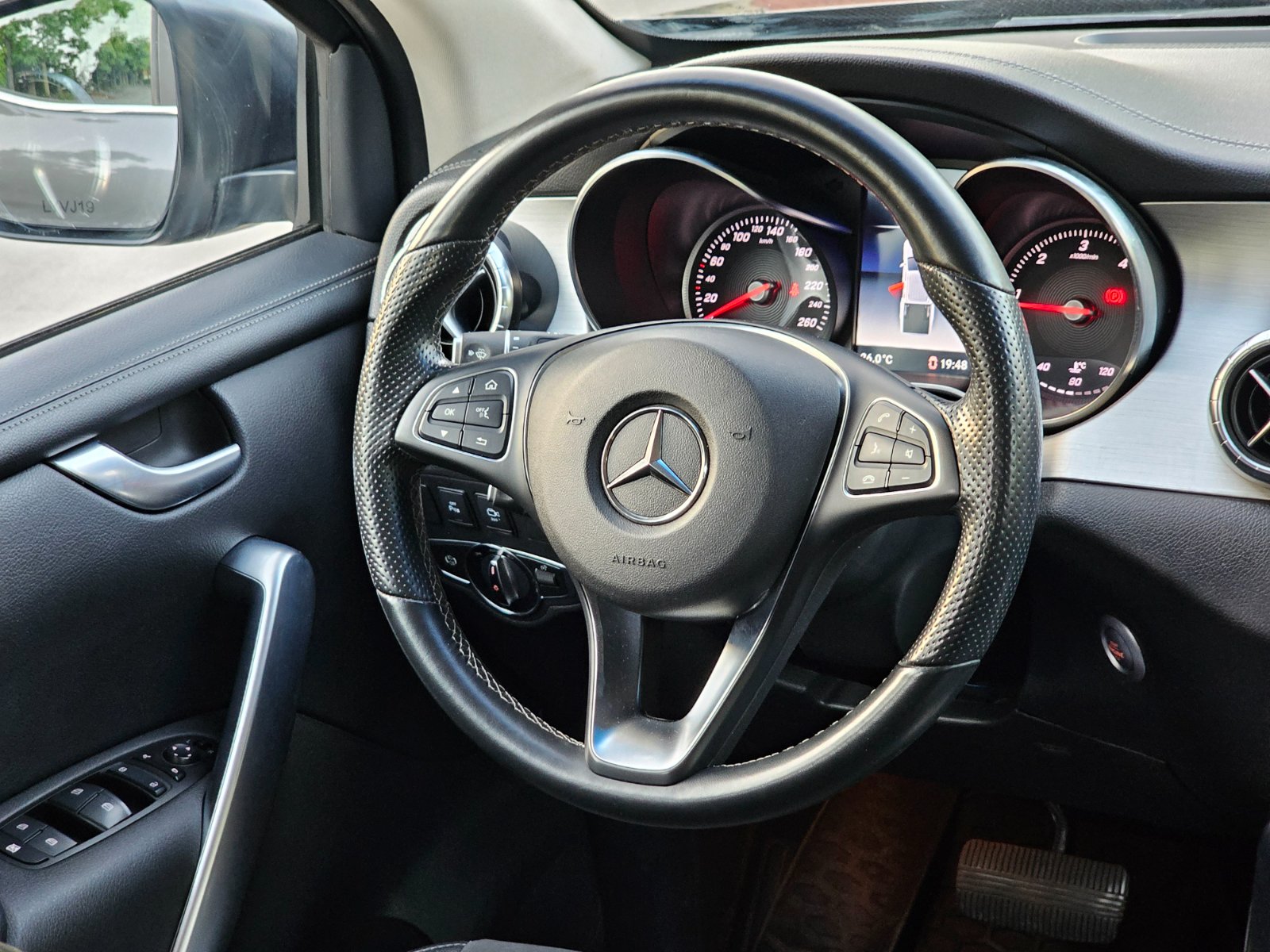 MERCEDES BENZ X 250D 2.3 4MATIC  - Imagen 22