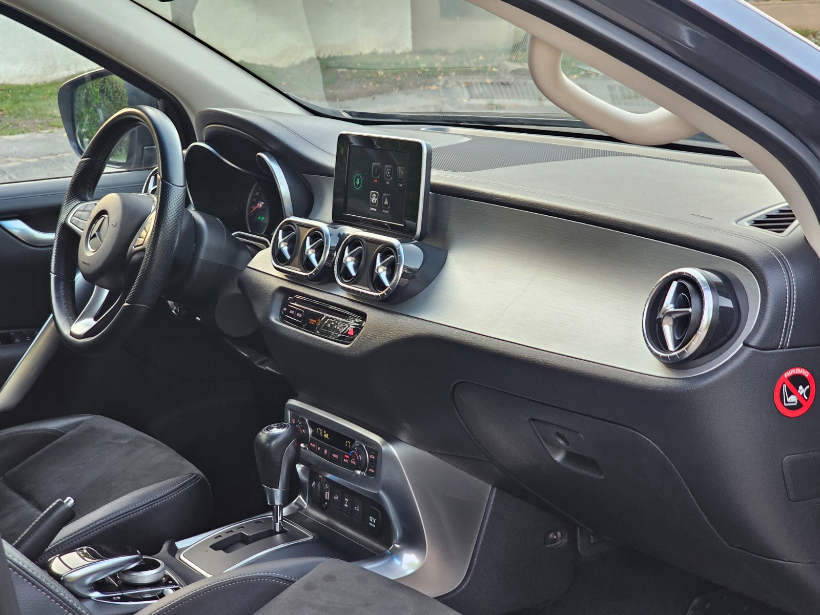 MERCEDES BENZ X 250D 2.3 4MATIC - Imagen 24