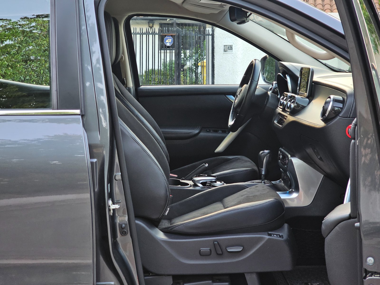 MERCEDES BENZ X 250D 2.3 4MATIC  - Imagen 26