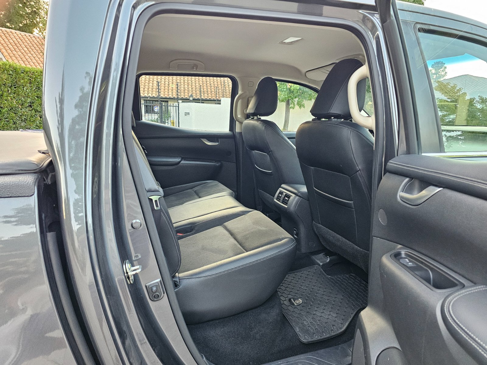 MERCEDES BENZ X 250D 2.3 4MATIC  - Imagen 28