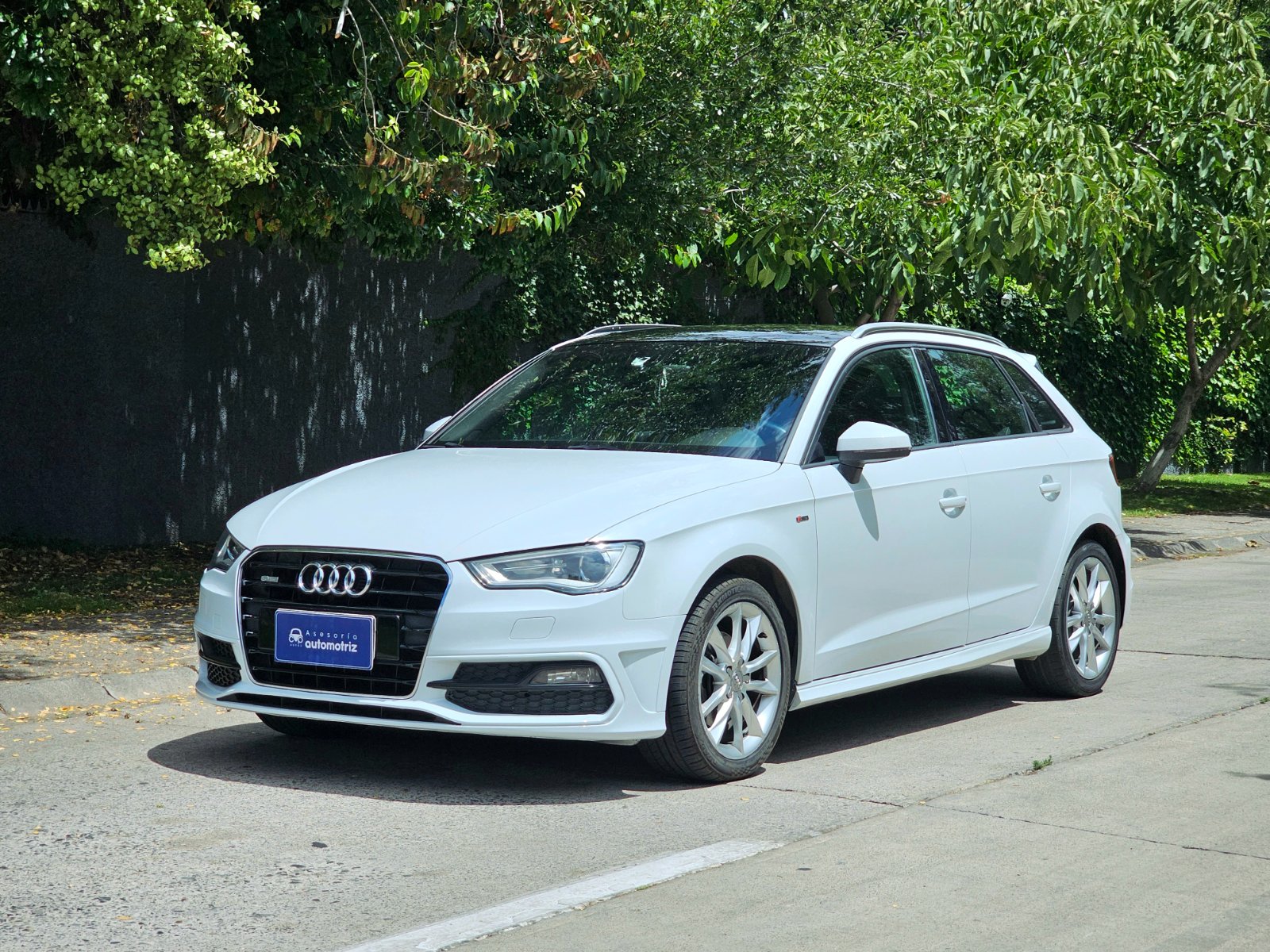 AUDI A3 SPORTBACK SLINE TFSI 1.4T - Imagen 4