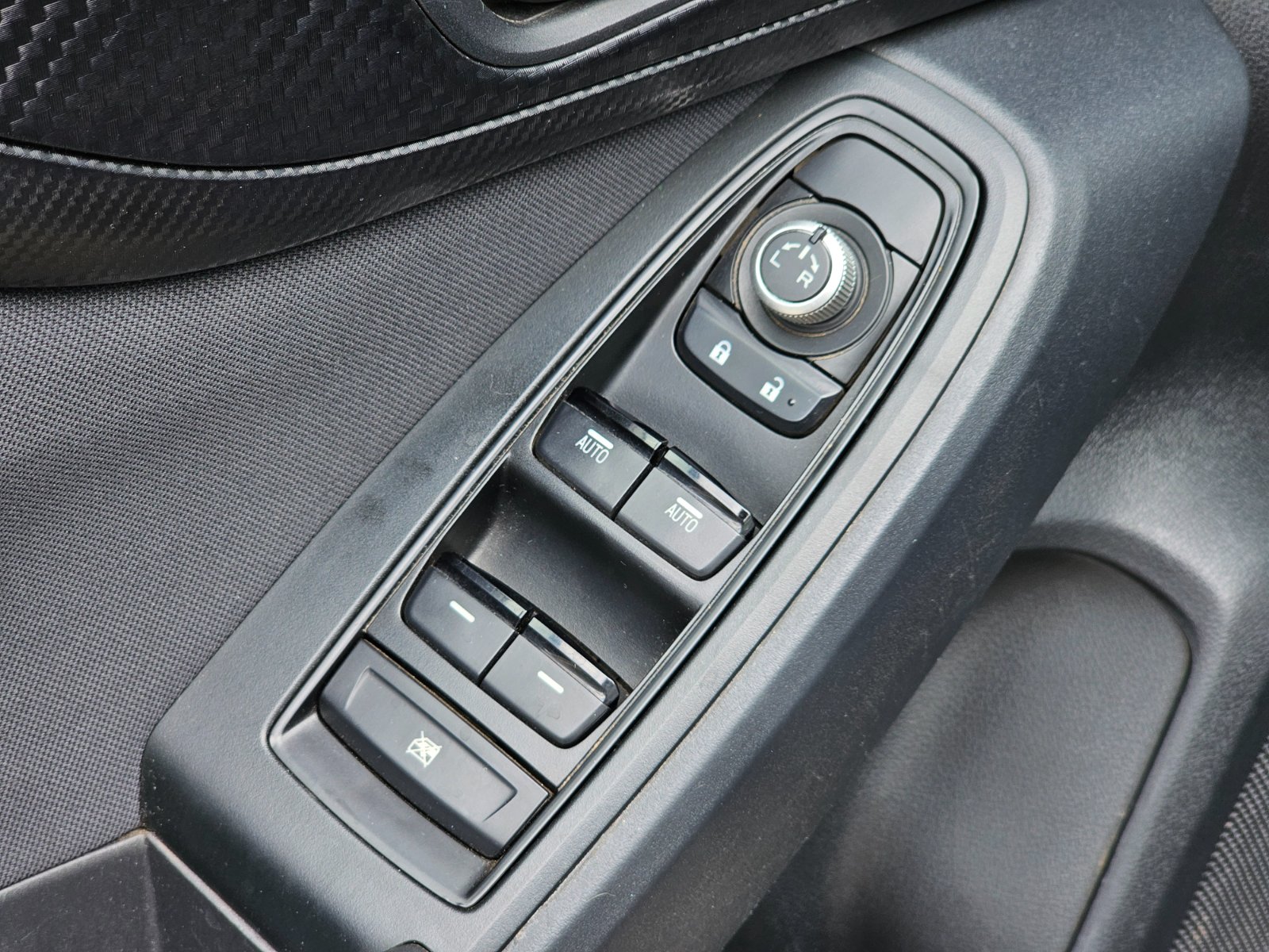 SUBARU IMPREZA SPORT 1.6 CVT 4WD - Imagen 17