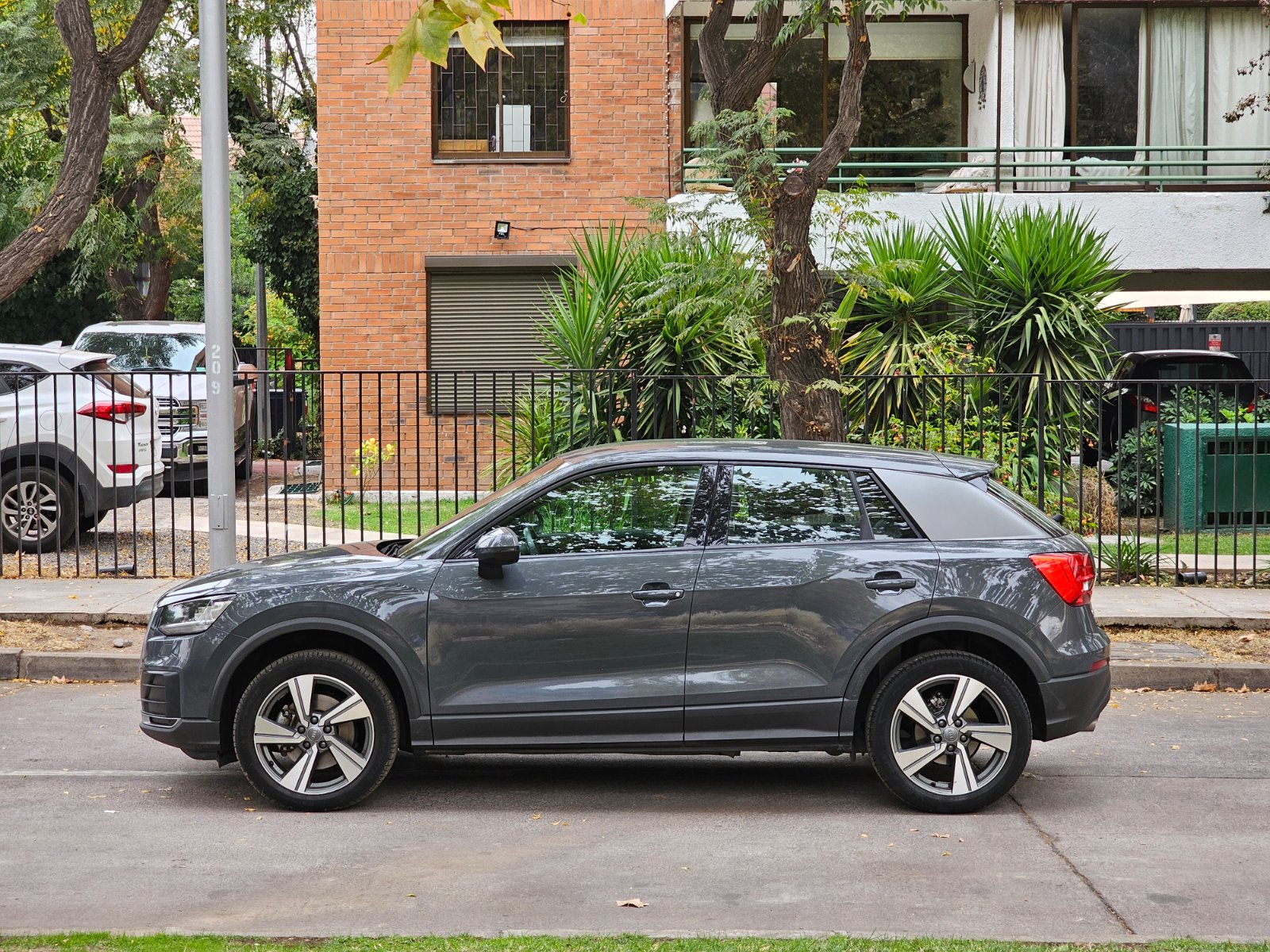 AUDI Q2 TFSI 1.4T AUT - Imagen 8