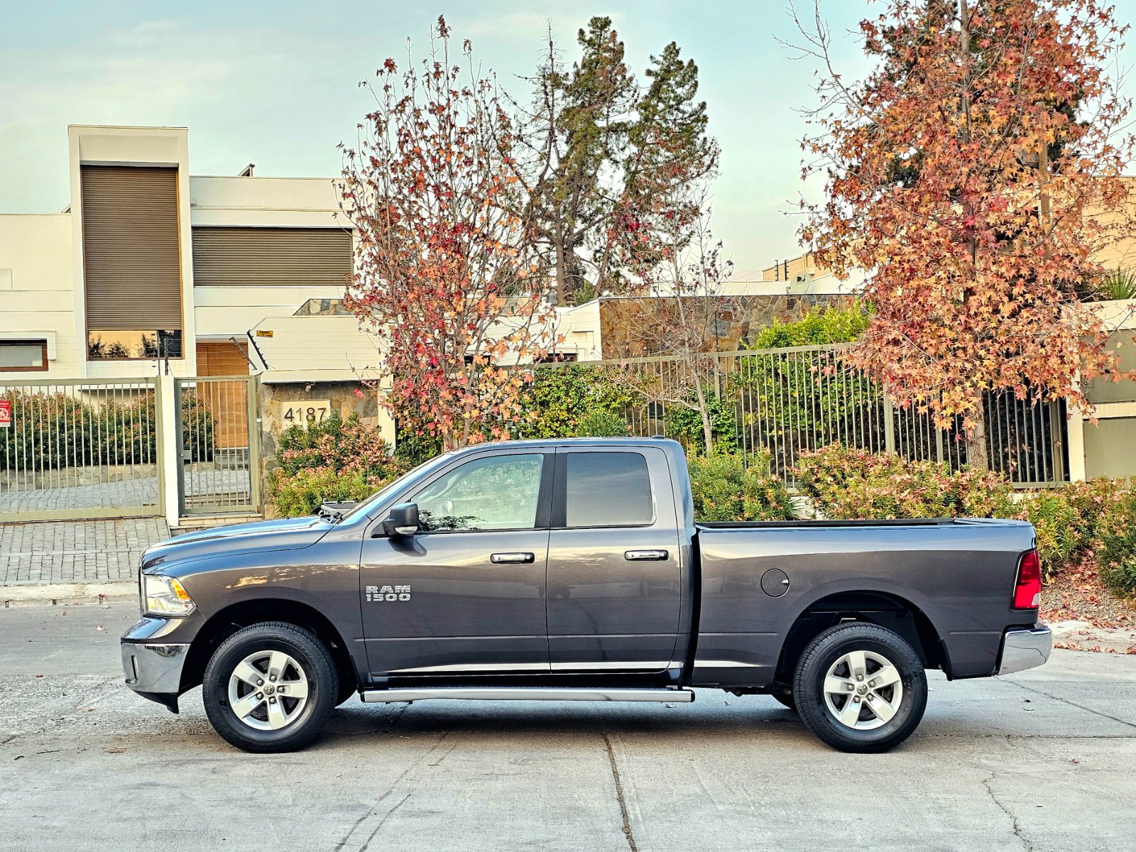 DODGE RAM 1500 3.6L AUT 4X4 - Imagen 8